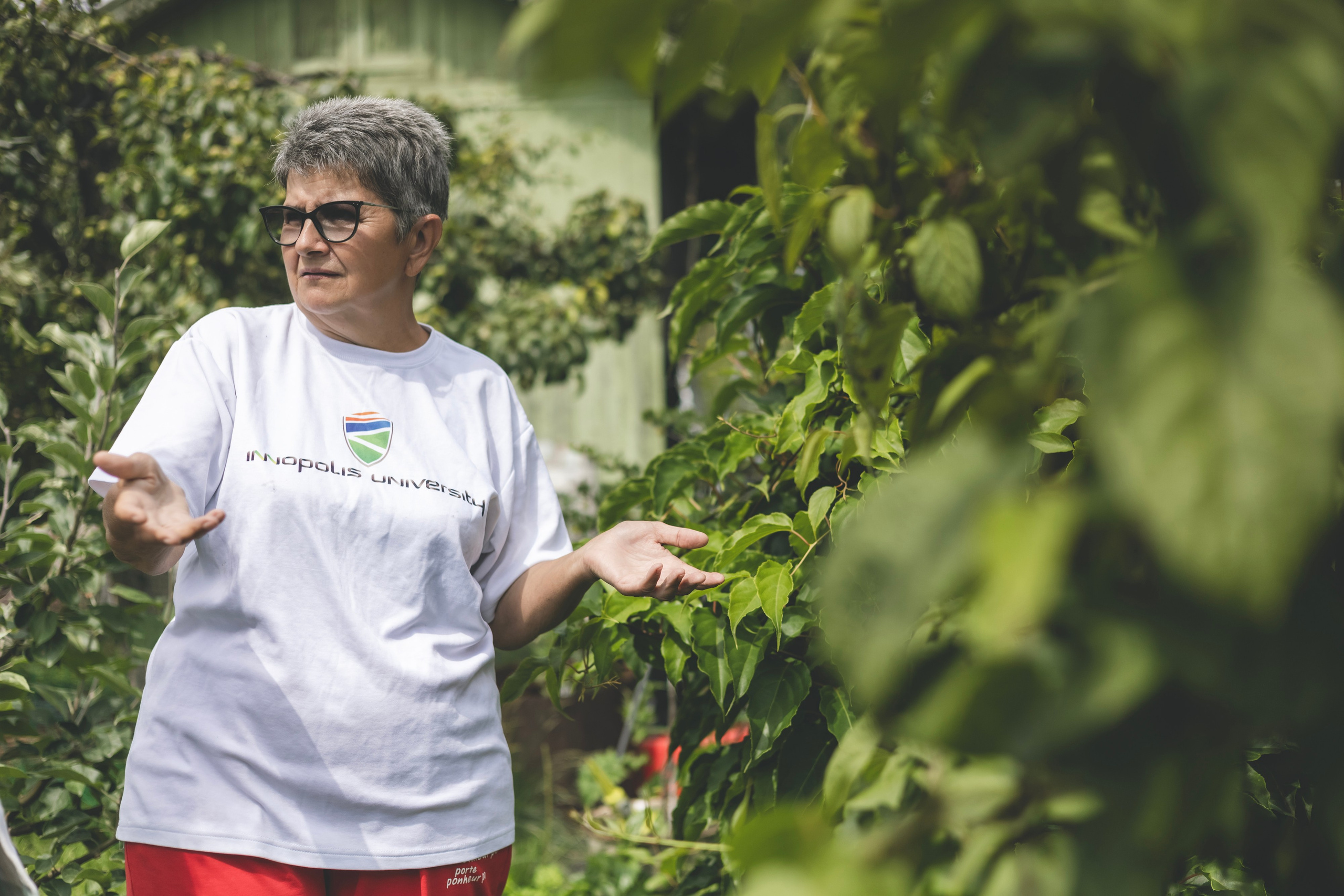 Любовь Георгиевна Пономарева. Садовод и ландшафтный дизайнер. Репортажный фотограф Наталья Лапцевич