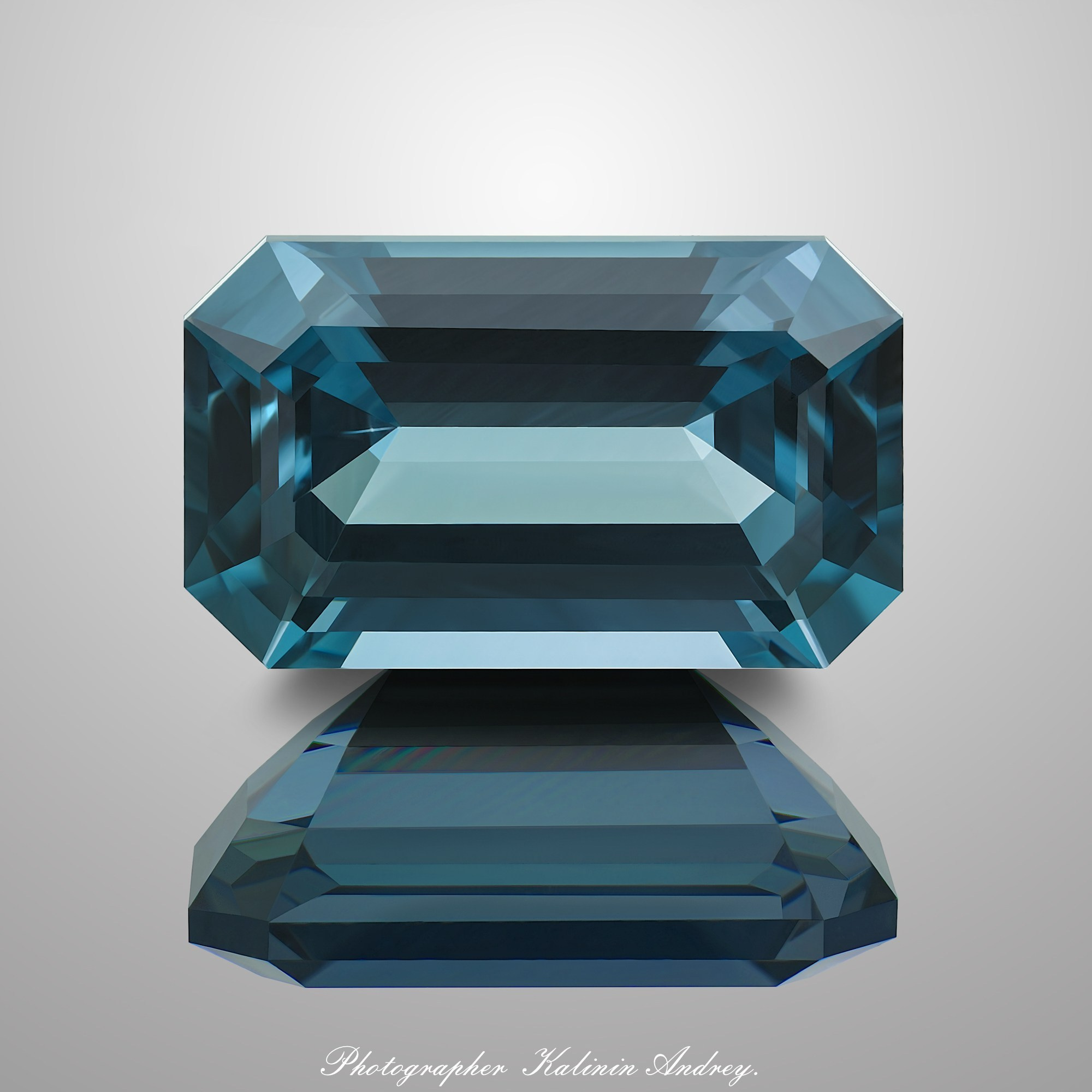 Фотографии в большом разрешении драгоценных камней на продажу купить тел +79 660 031 307. Высококачественная профессиональная рекламная фотосъёмка ювелирных украшений, драгоценных камней в Москве. Обучение, консультация