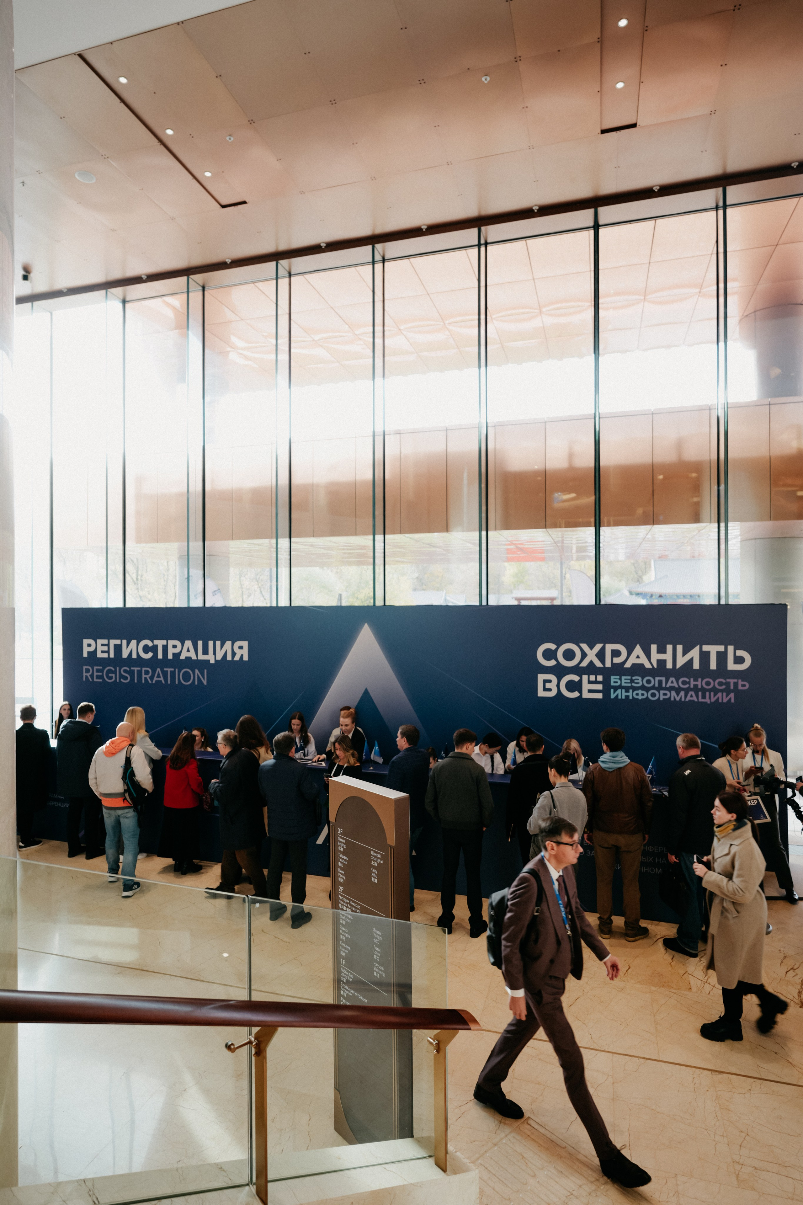 Сохранить всё. Фотограф в Москве Дмитрий Рогов