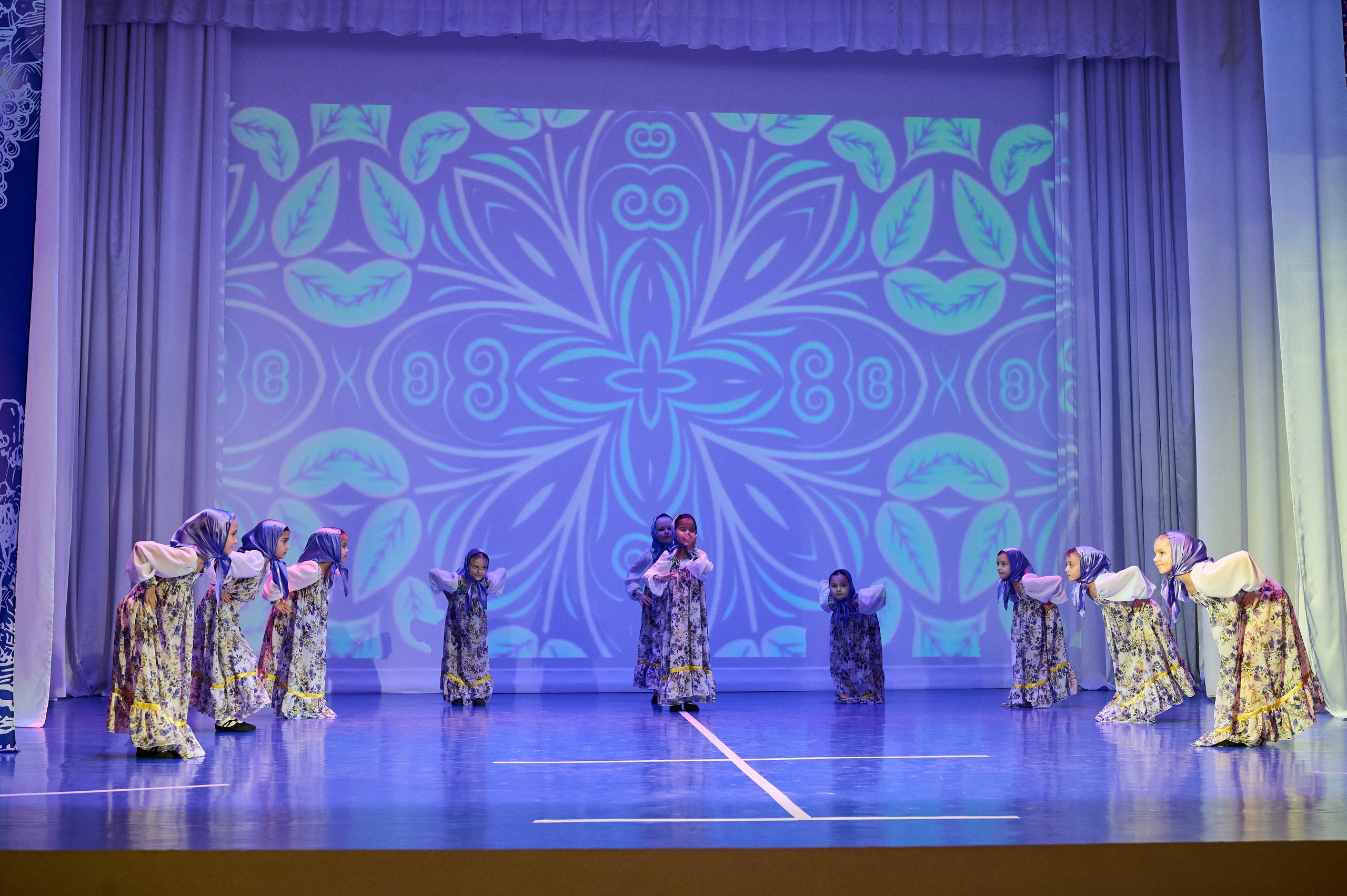 День матери Марьина Роща. Жизнь курорта Кабардинка в фотографиях