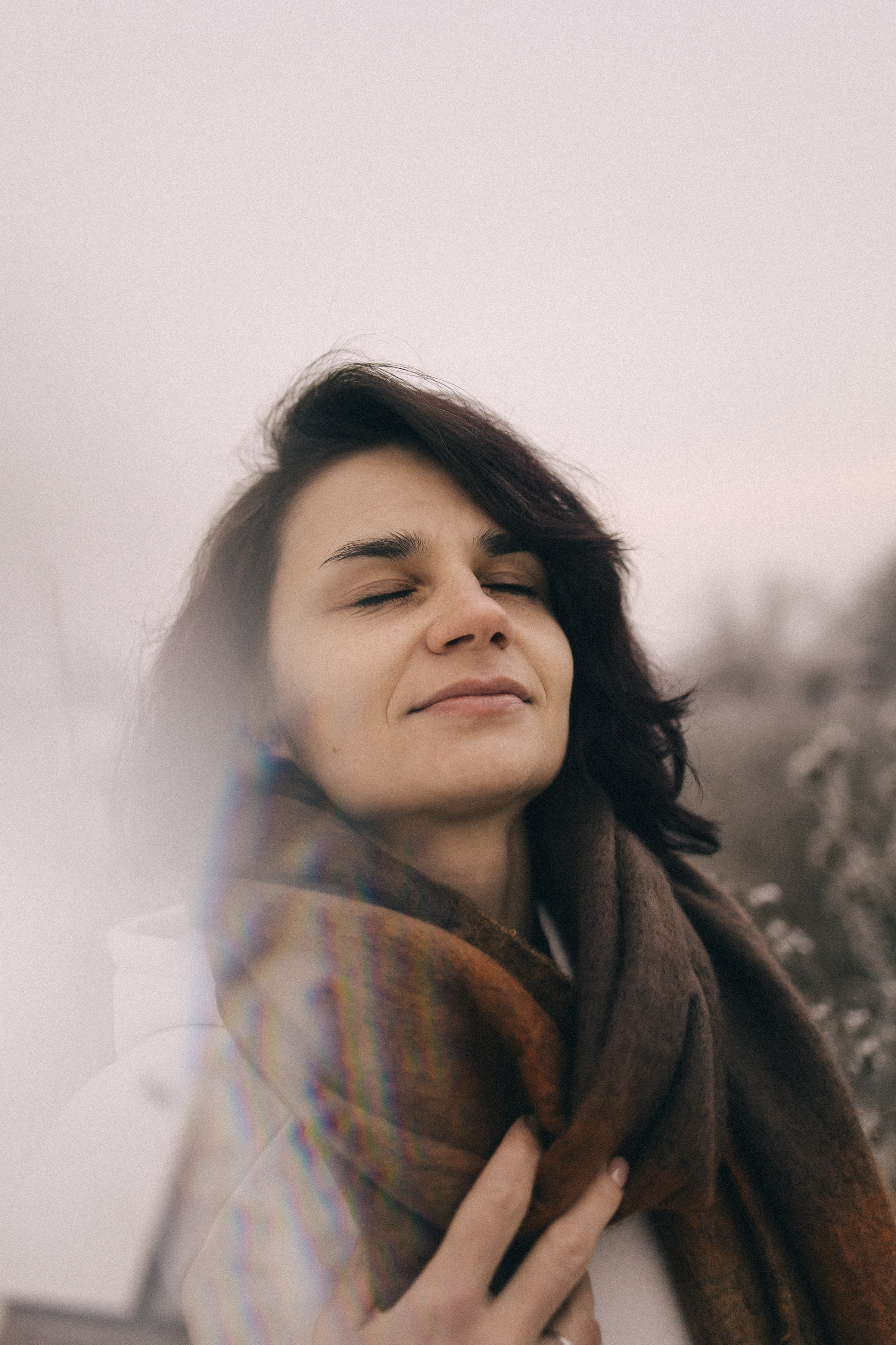 Ксю и снег / Алматы. Фотограф Наталья Гончарова. Снимаю живые портреты в Алматы