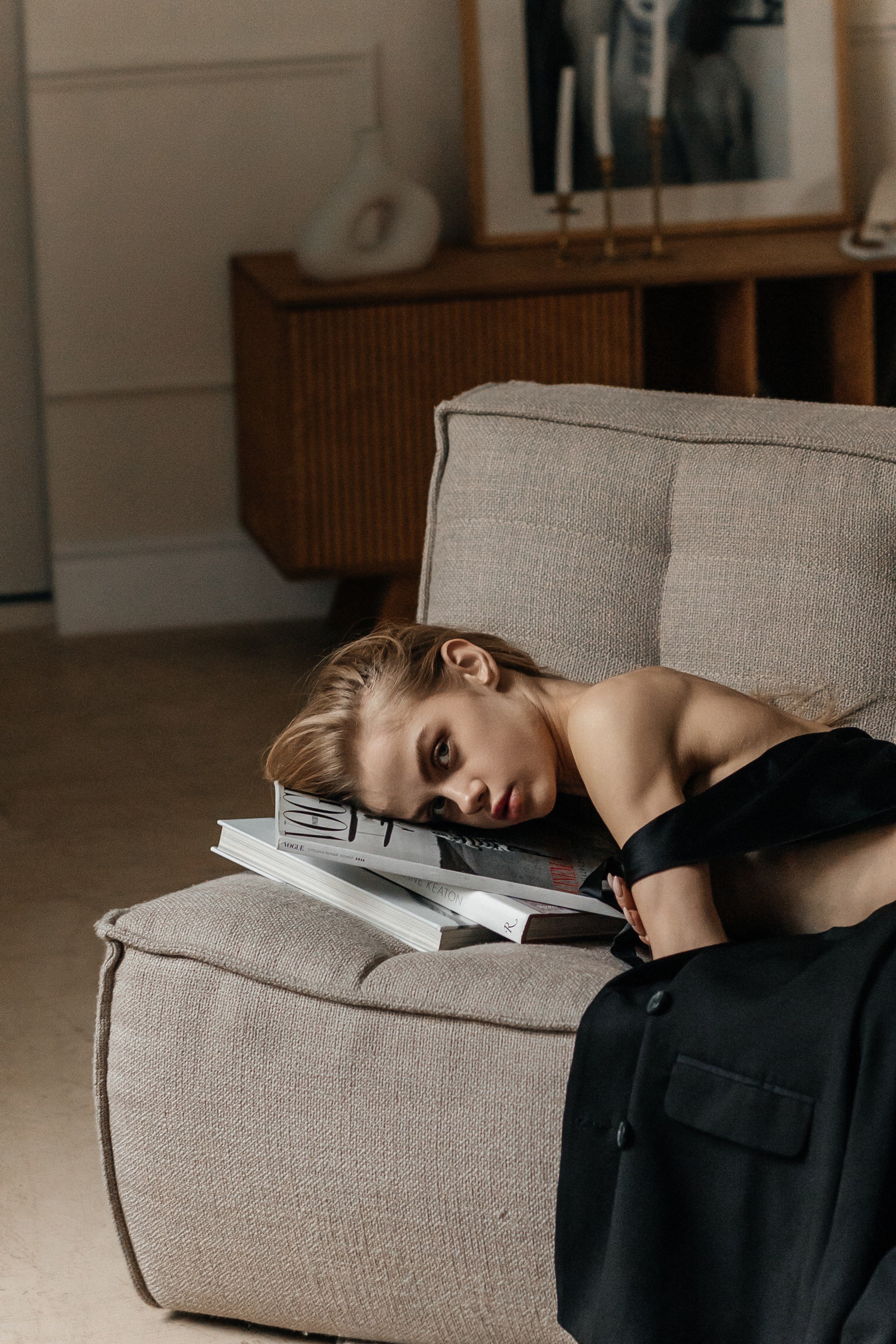 Арина, студийная съёмка (18+). Фотограф Наталия Федосова, г. Москва. TG и Instagram @nataliya_raw