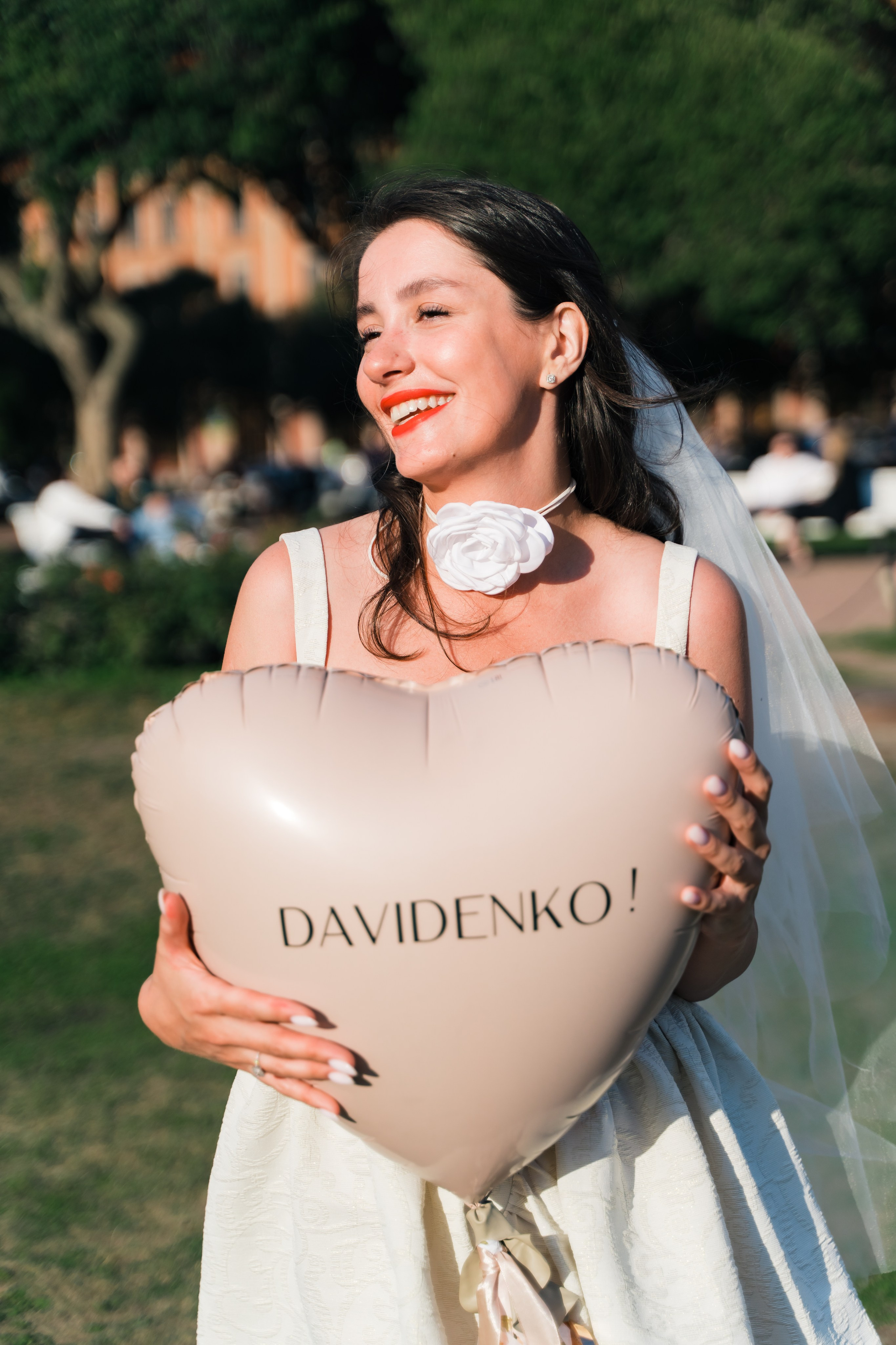 Фотосъемка девичника, встреча девушек, веселые женские портреты