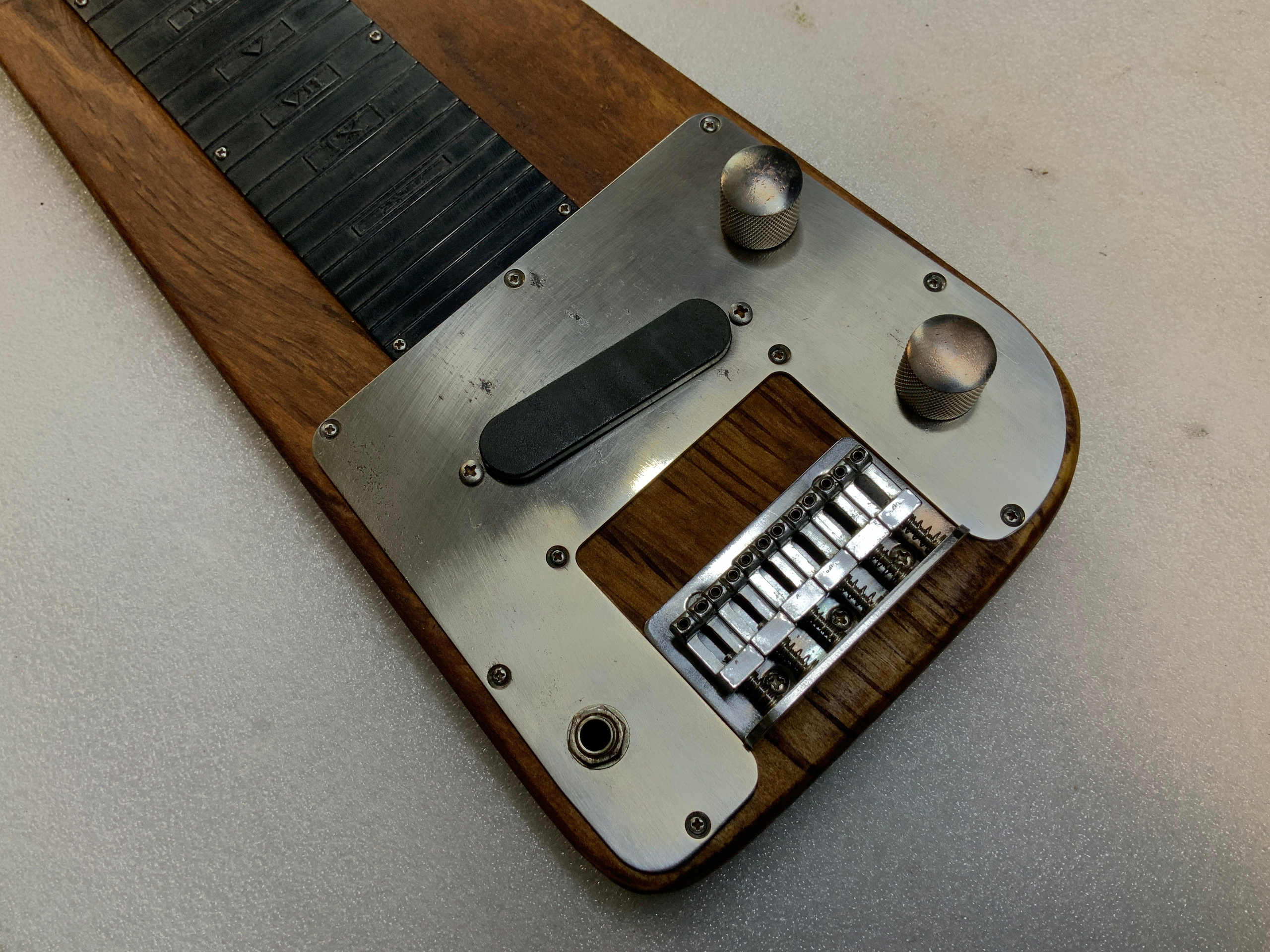 Artisan Lap Steel Slide Guitar