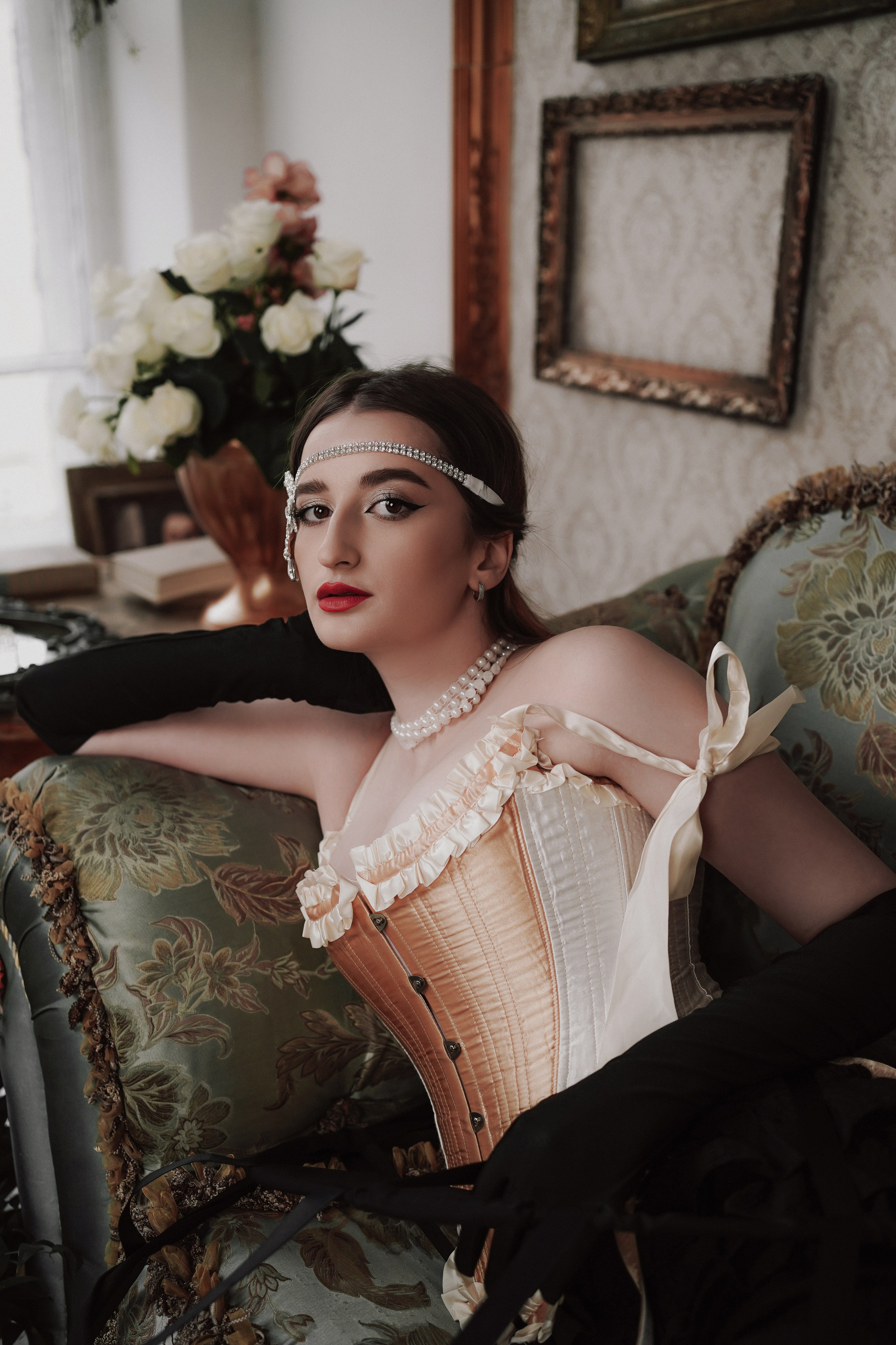 Фотостудия Белая комната. Женский фотограф в Ростове-на-Дону.Фотосессия Гэтсби. Свадебный фотограф в Ростове-на-Дону. Таинство Крещения и Венчания, семейные фотосессии. Алёна Чёботова