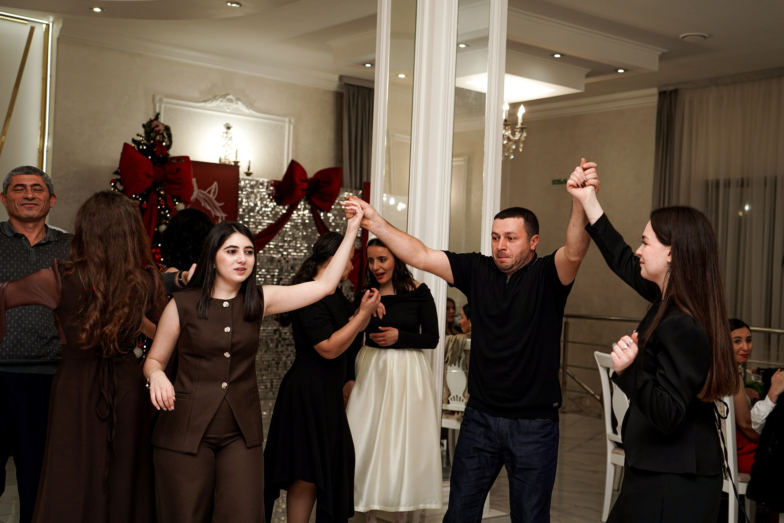 Сватовство. Свадебный фотограф в Ростове-на-Дону. Таинство Крещения и Венчания, семейные фотосессии. Алёна Чёботова