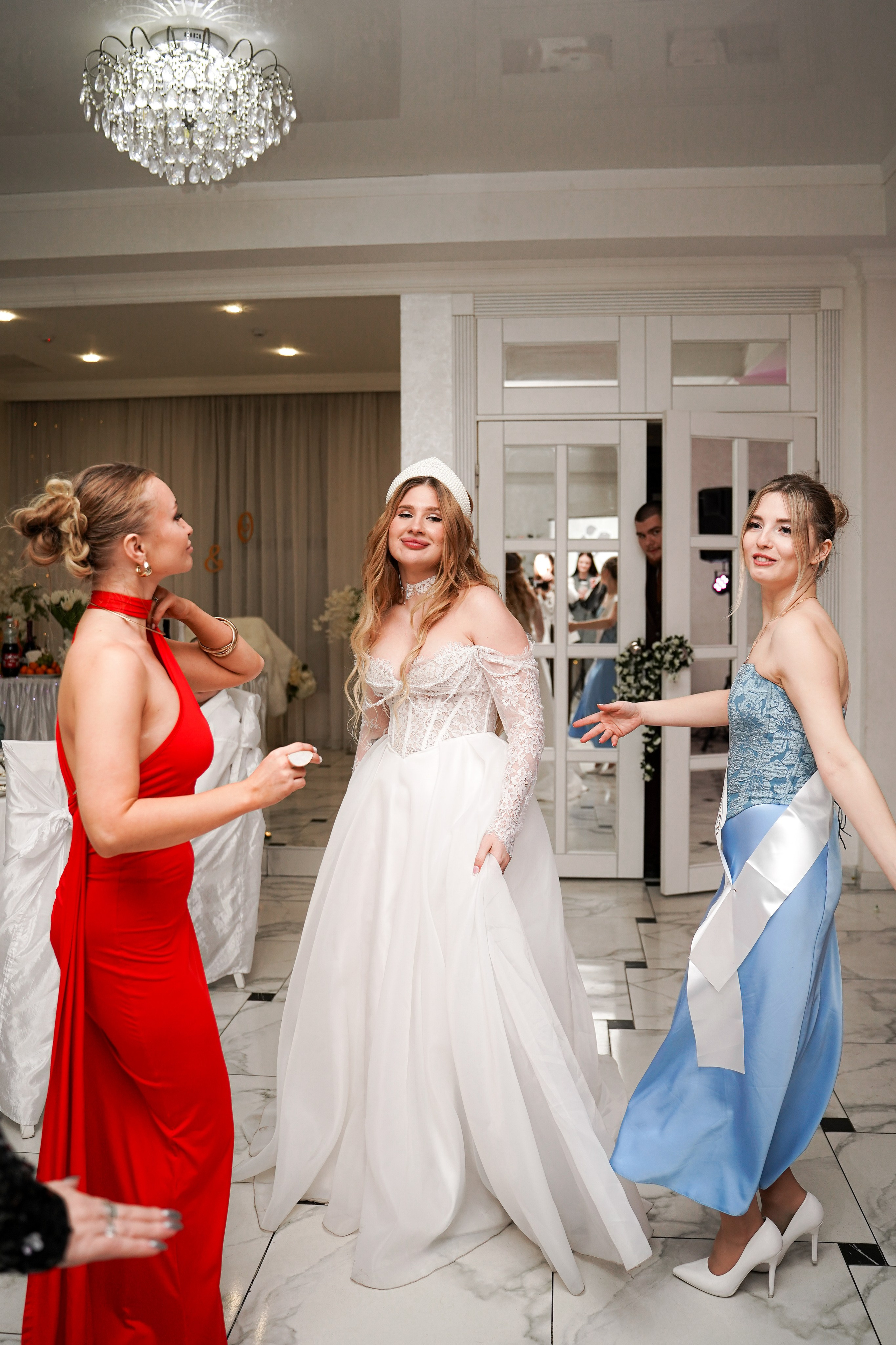 Свадебный банкет в ресторане «Верона». Свадебный фотограф в Ростове-на-Дону. Таинство Крещения и Венчания, семейные фотосессии. Алёна Чёботова