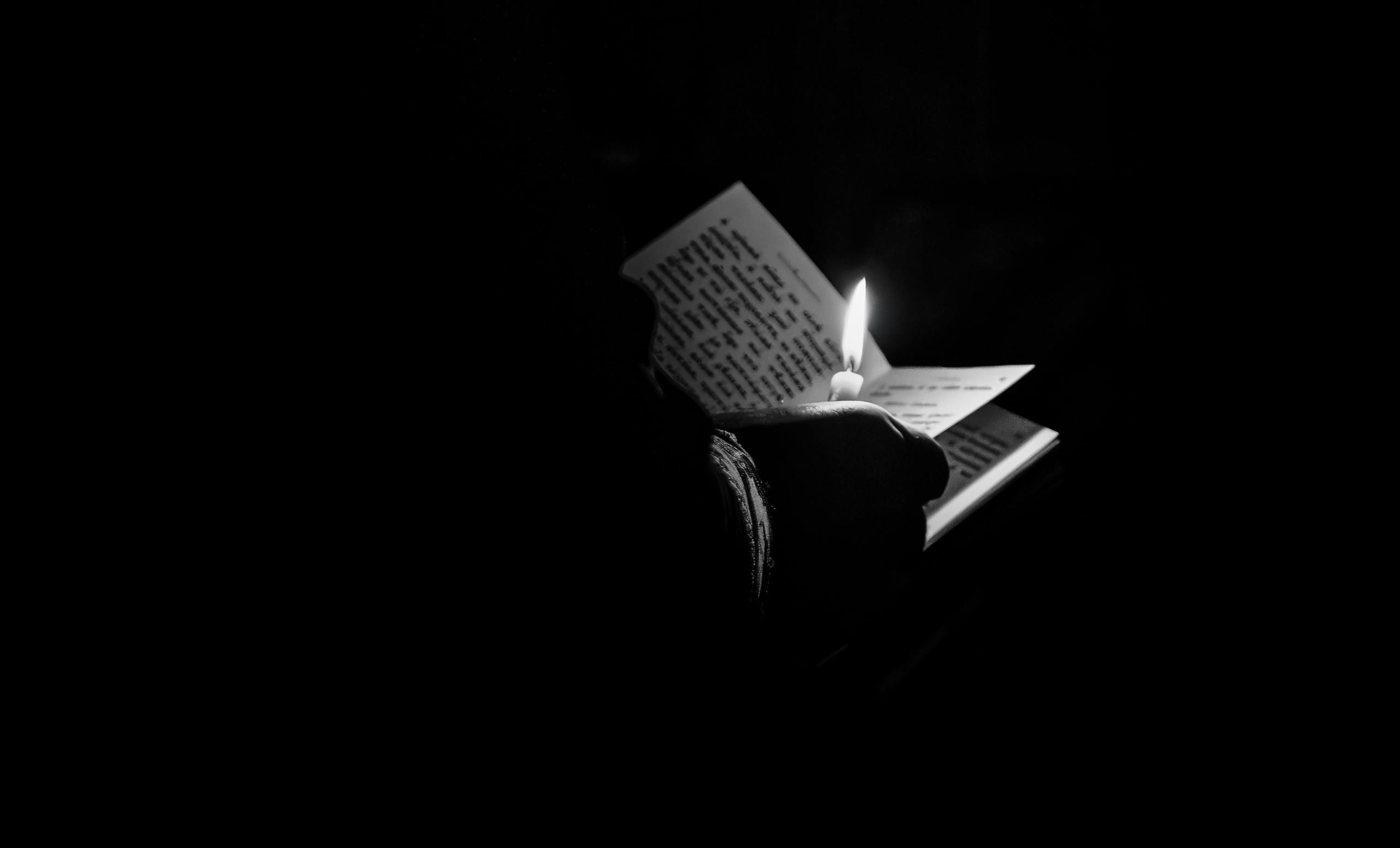 B&W. NE Cinema — backstage and reportage photography in cinema, music, Automotive and sport