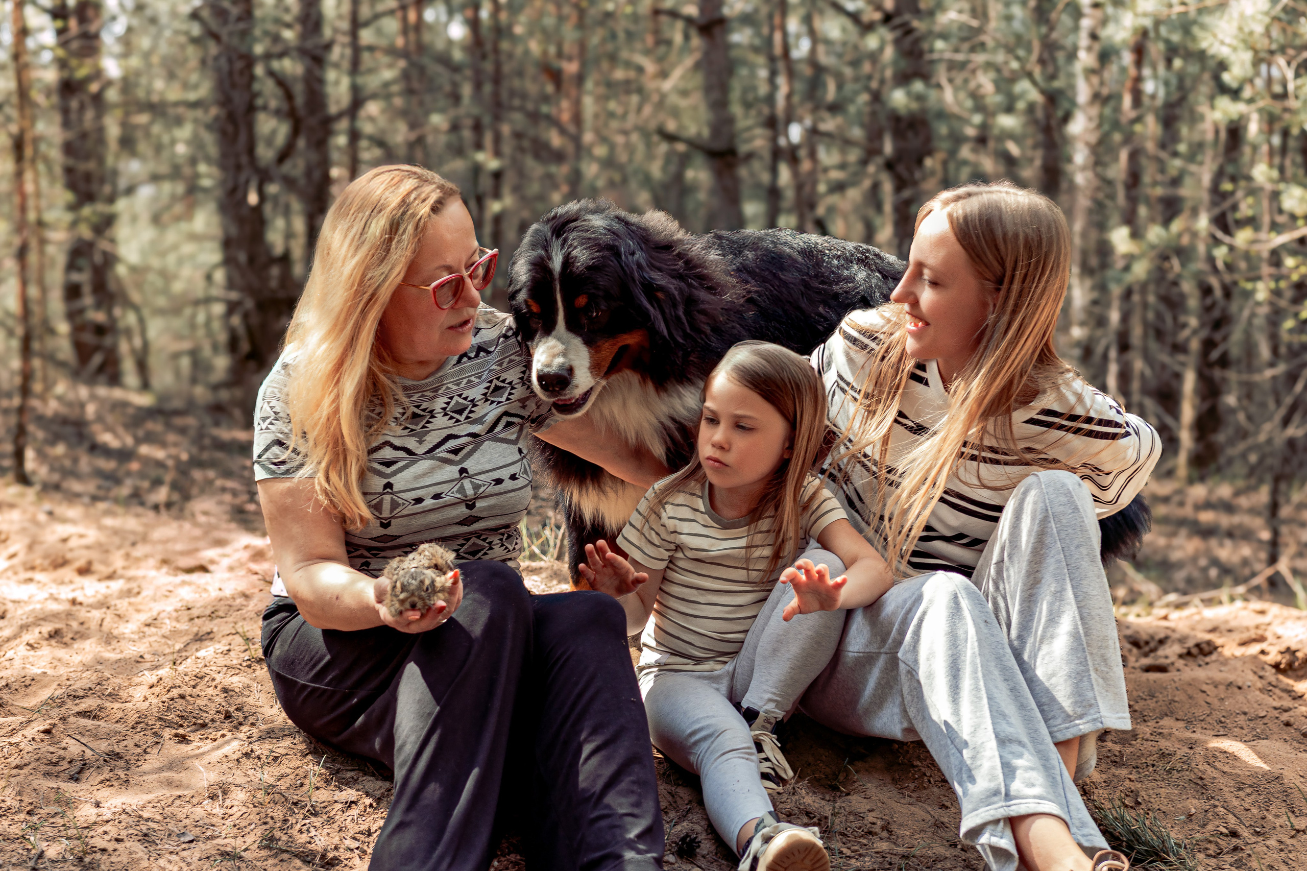 Семейная фотосессия в лесу