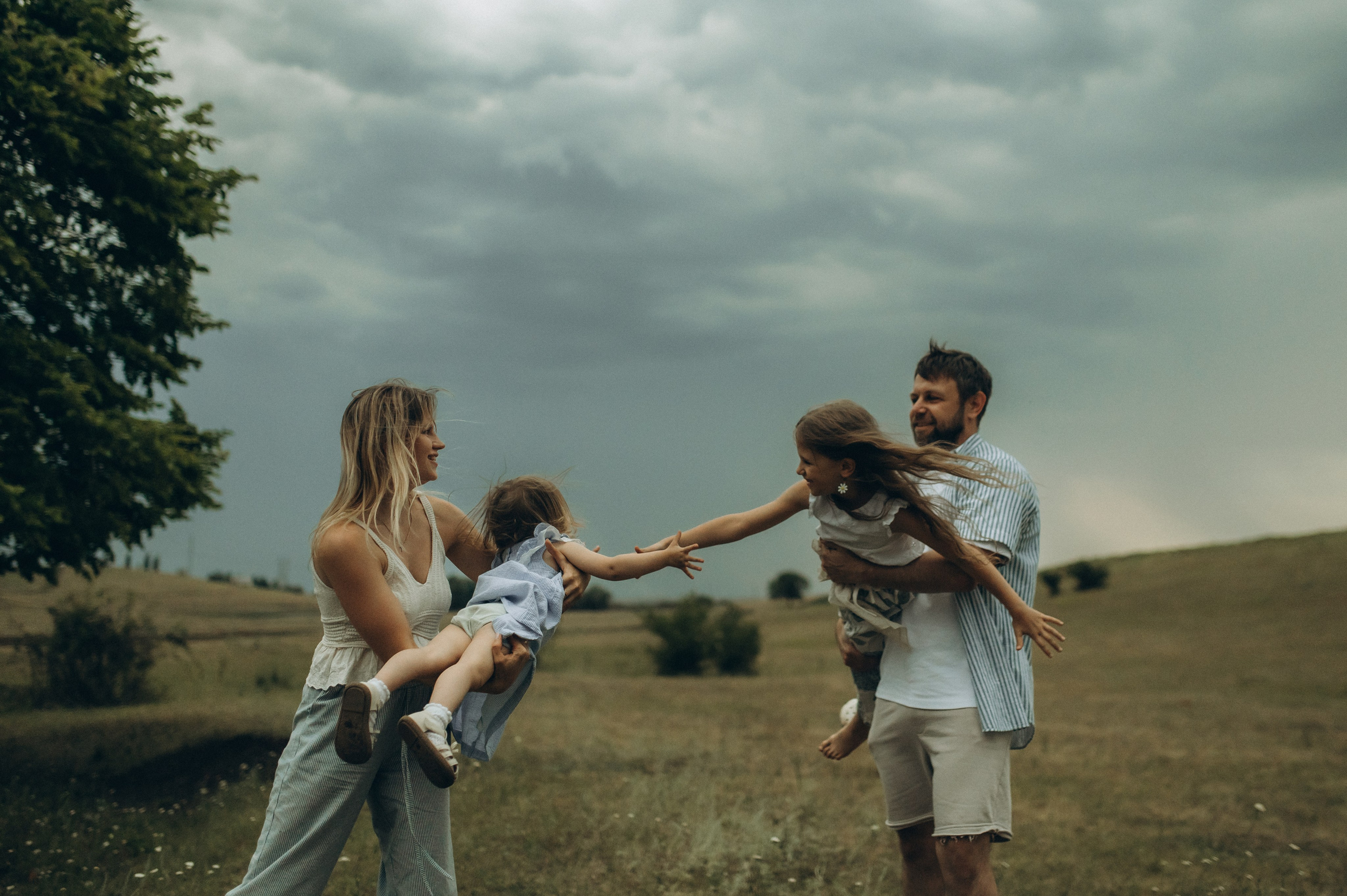 В грозу. Фотограф Быстрова Дарья г. Москва