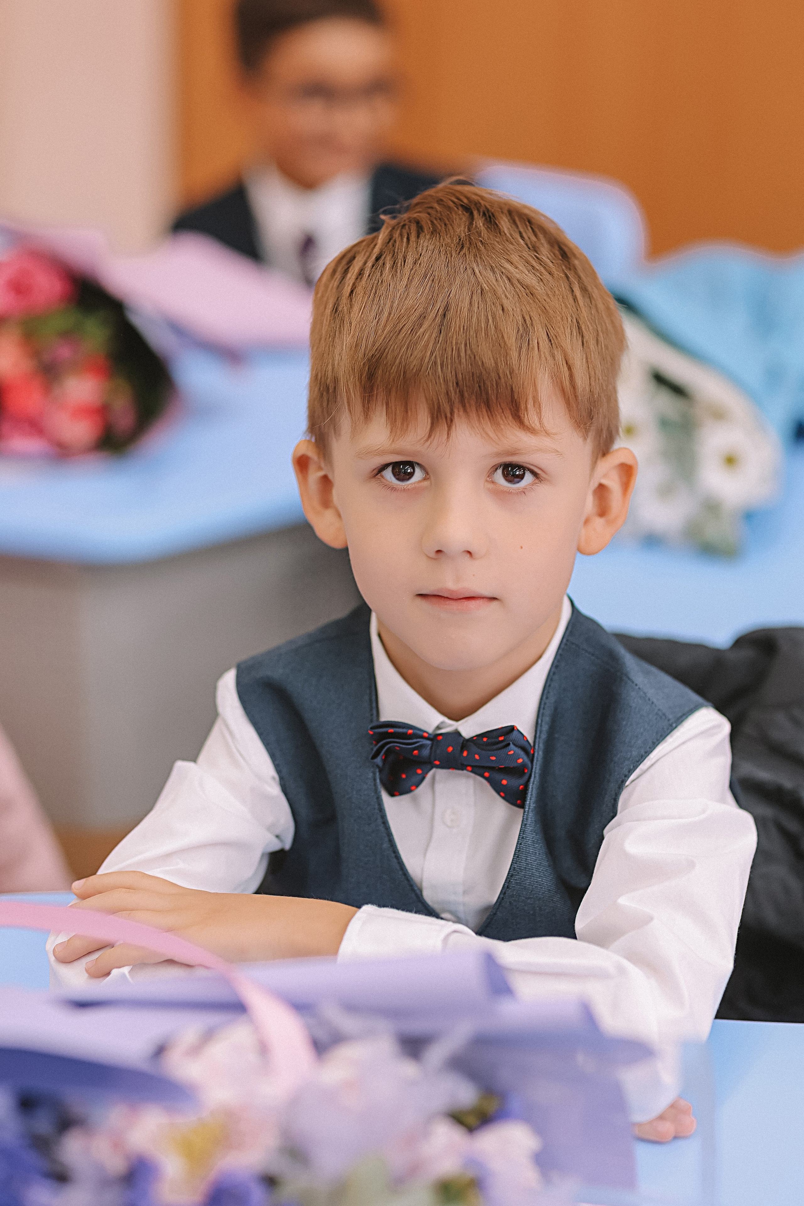 1 сентября линейка+кл час+портреты. Семейный фотограф Тюмень, фотограф на роды Салмина Мария