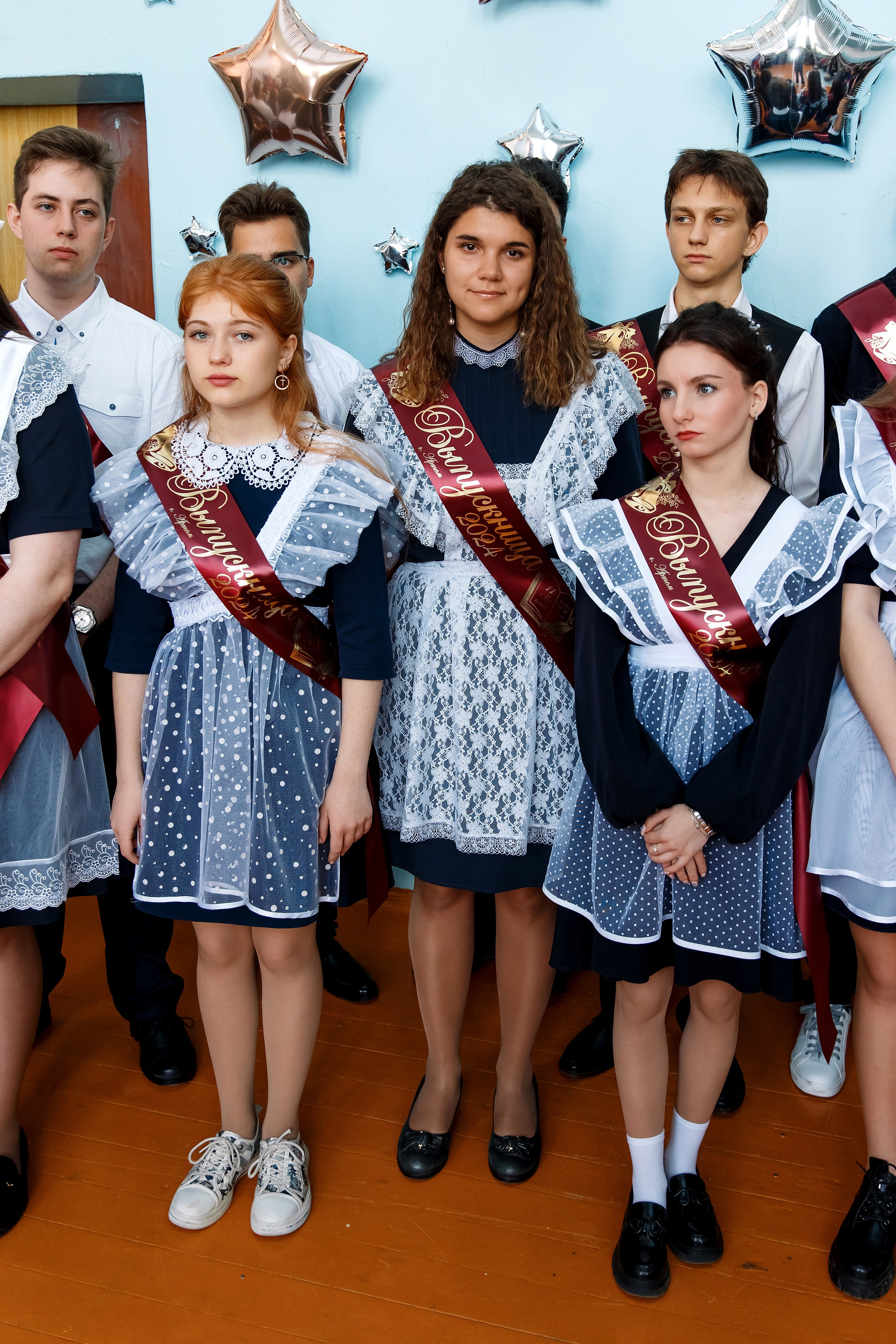 11 класс Последний звонок. Фотограф Любовь Корниенко, Примоский край