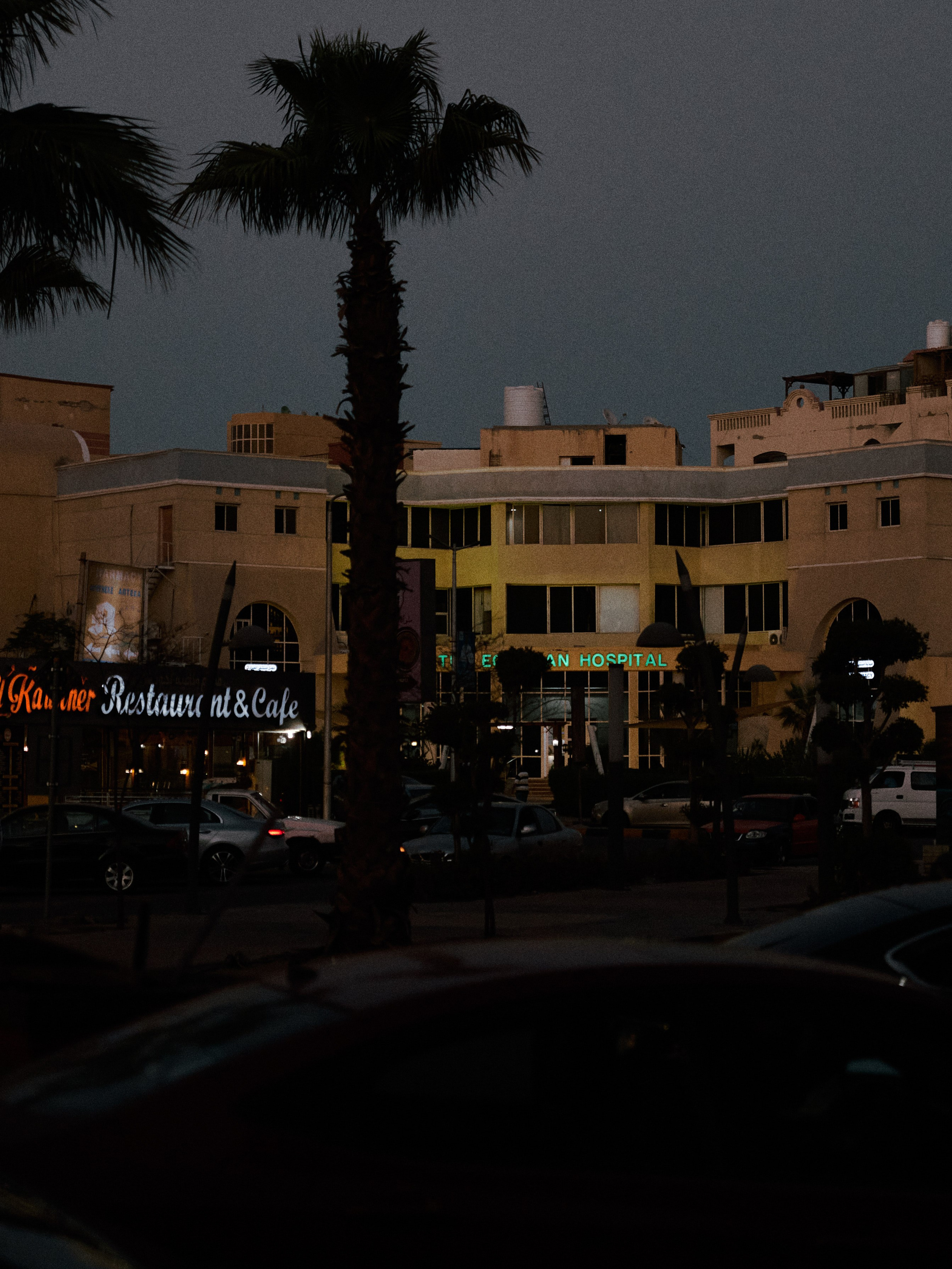 Улицы. Jorgis Talè — photographer, kind person, teacher of arts and other mag