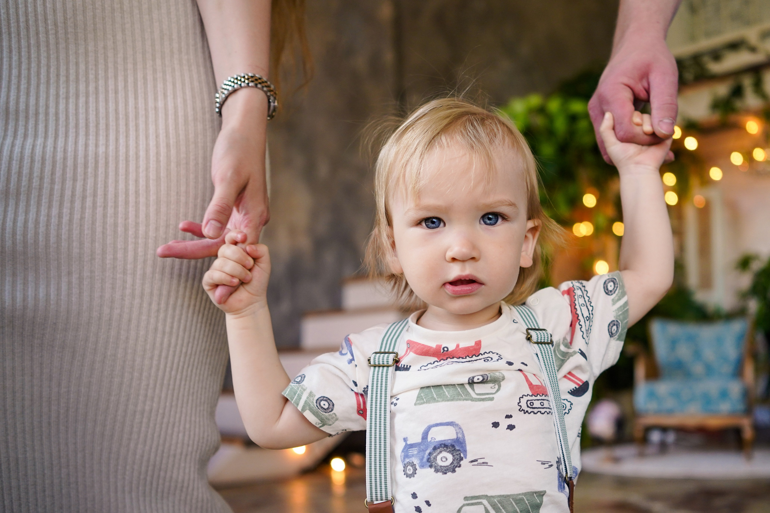 Семья с малышом в фотостудии. Семейный и портретный фотограф в Екатеринбурге Анна Лобанова