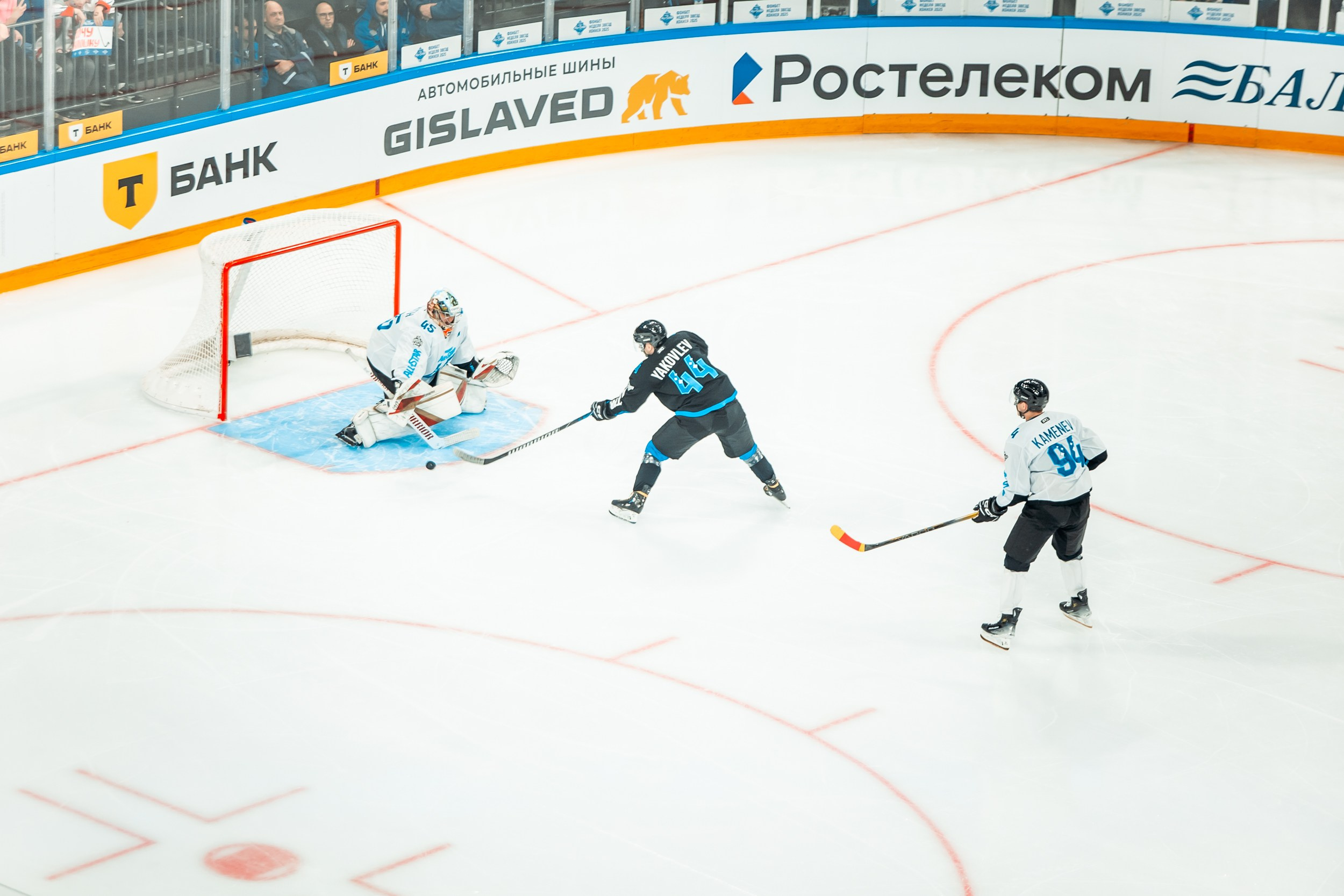 KHL All-Star 2025. Репортажный фотограф в Сочи Дмитрий Ветринский