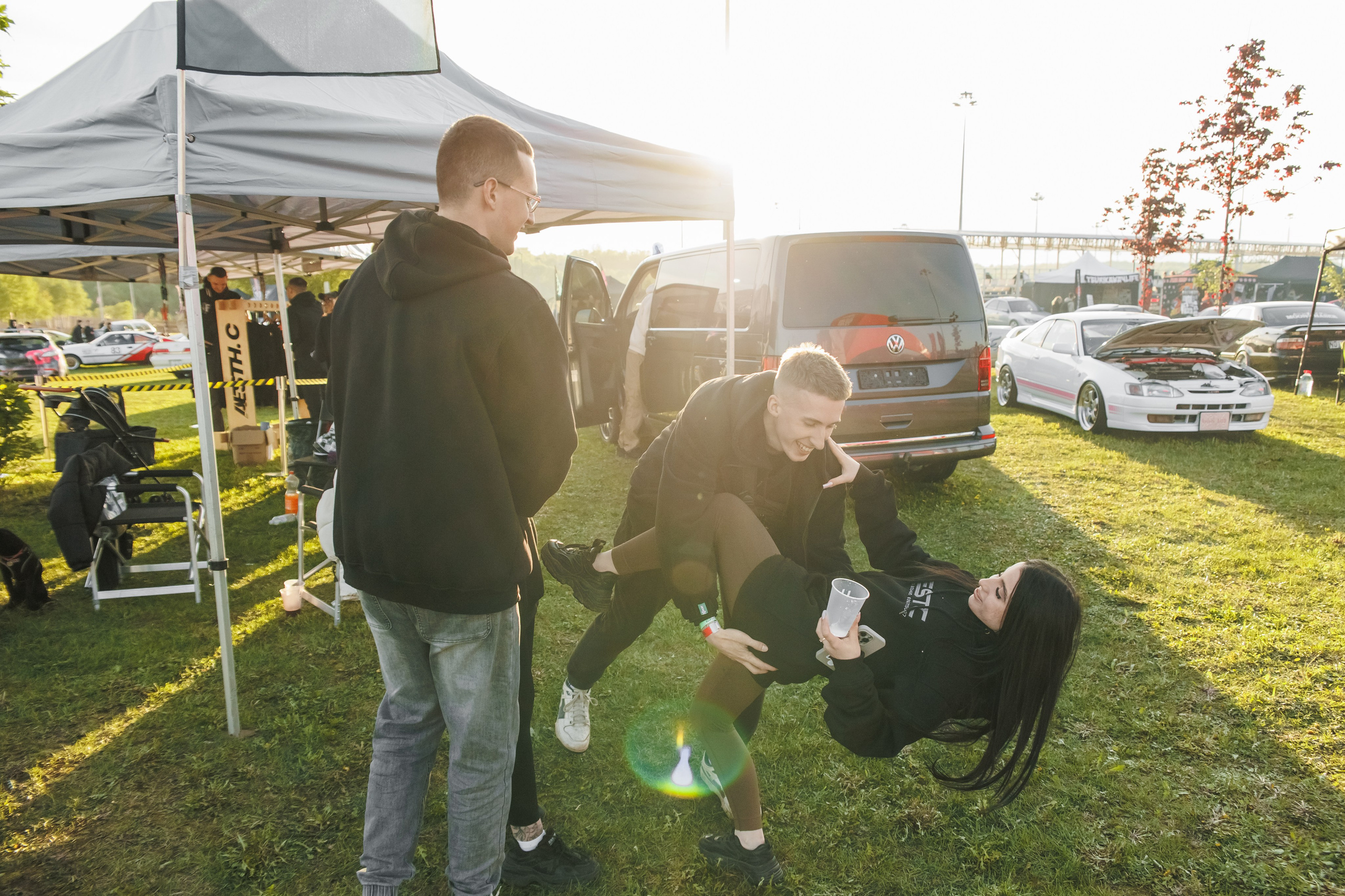 Выставка и дрифт машин. Репортажный фотограф. Москва. Алина Ланская