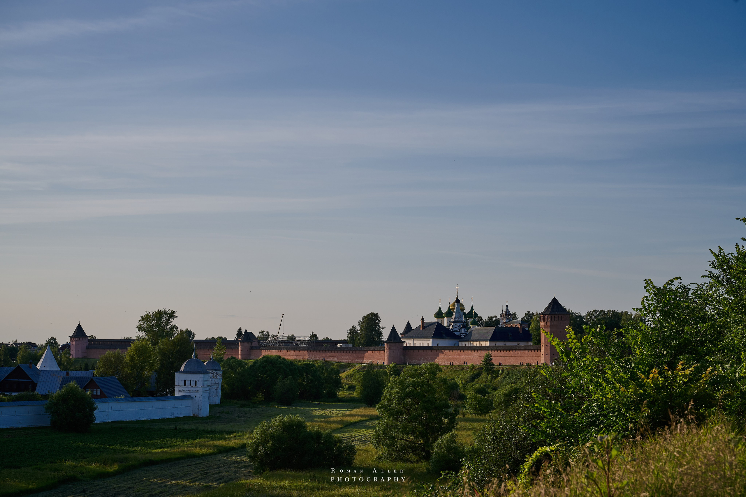 Суздаль. Июнь 2025. Фотограф Роман Адлер