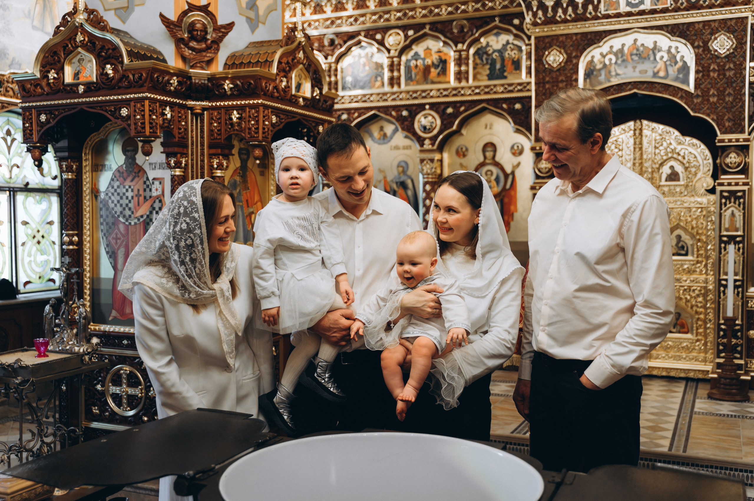 Крещение Фёдора (Храм Всех Святых) криптовый. Семейный фотограф в Минске Дарья Дреко