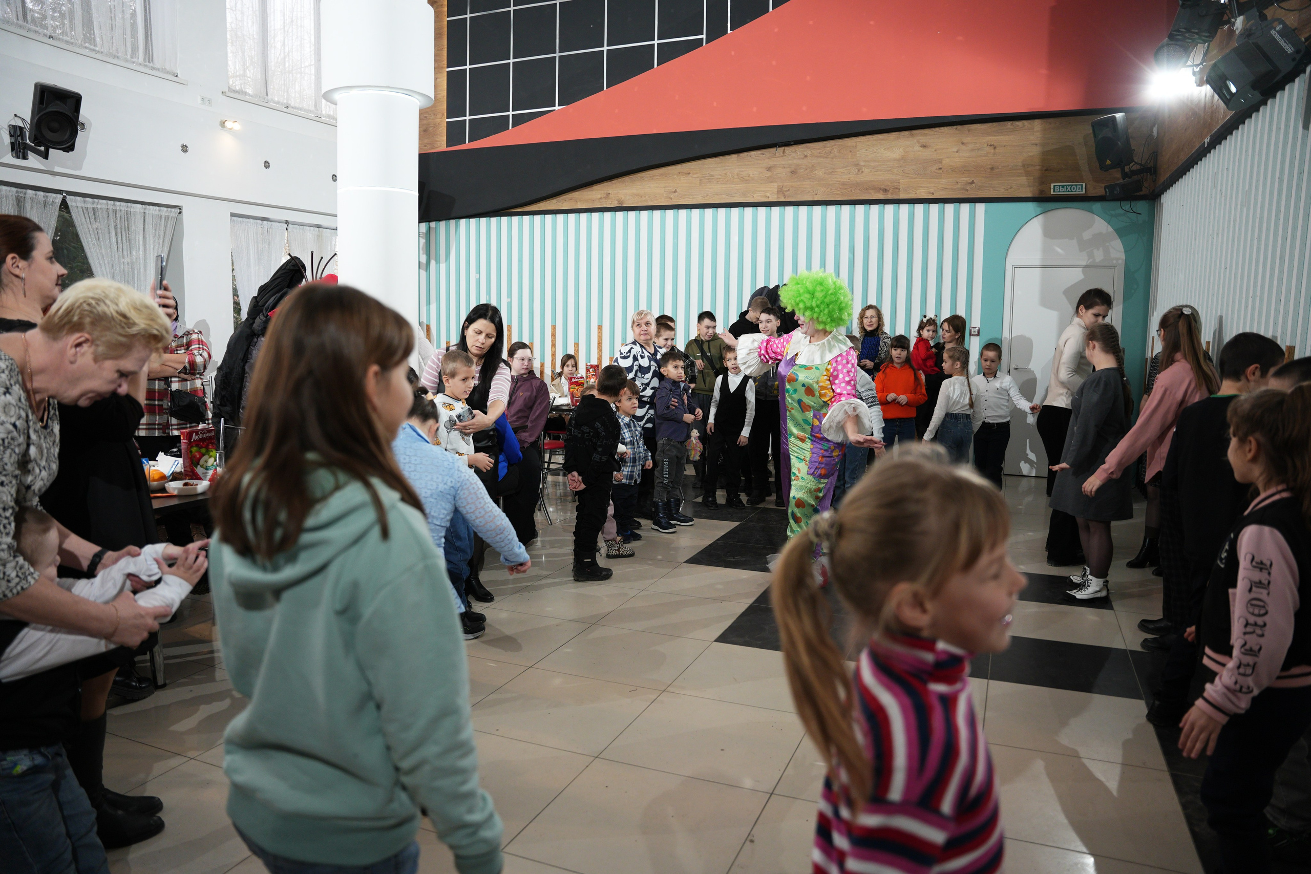 «Ты в этом мире не один " социально благотворительное мероприятие. Ольга Плаксина фотограф в Саратове