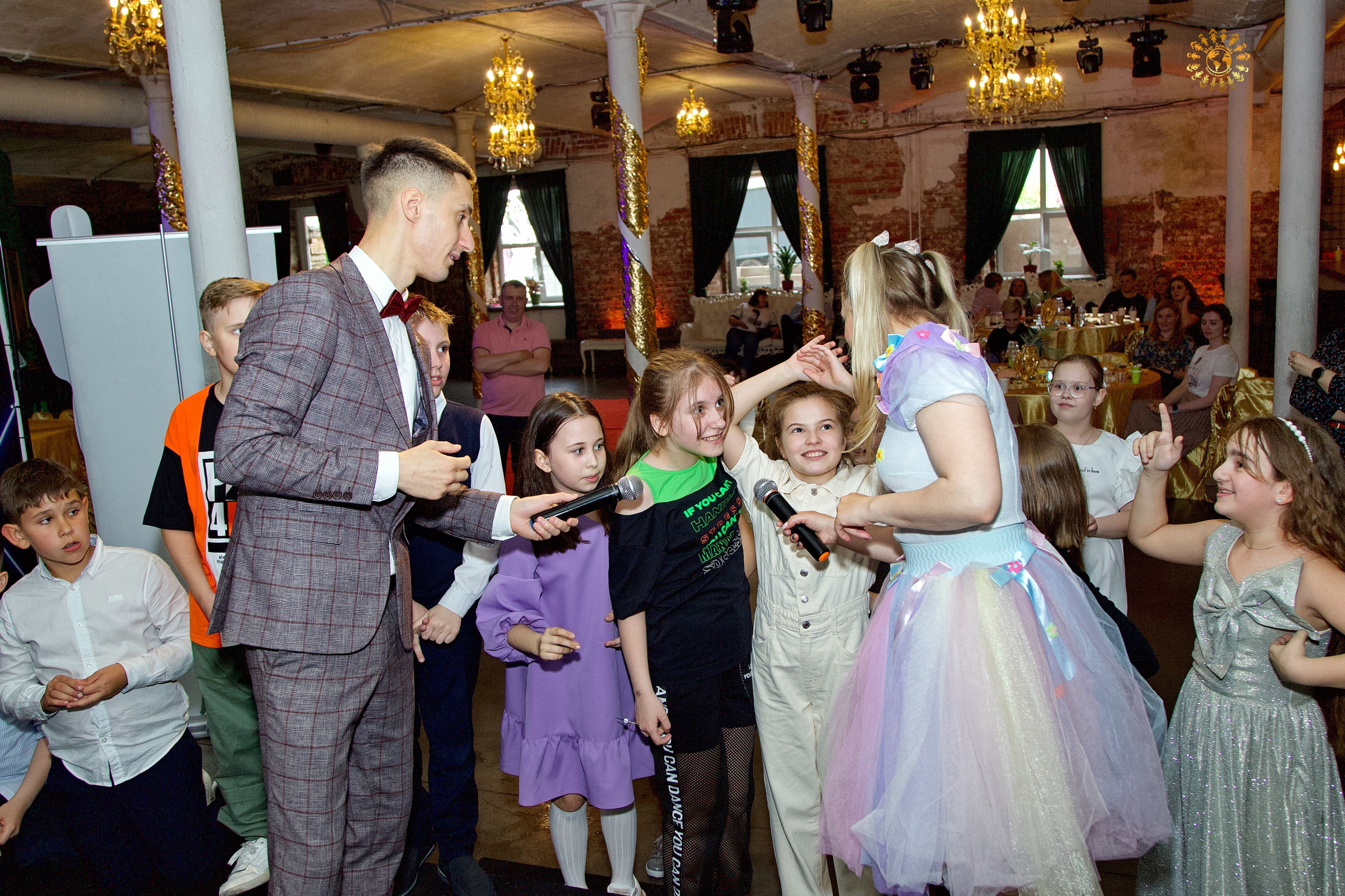 Выпускной 2023 (4-й класс, ММШ). Клуб Royal. Москва. Репортажная съемка в Москве и области. Анималистика