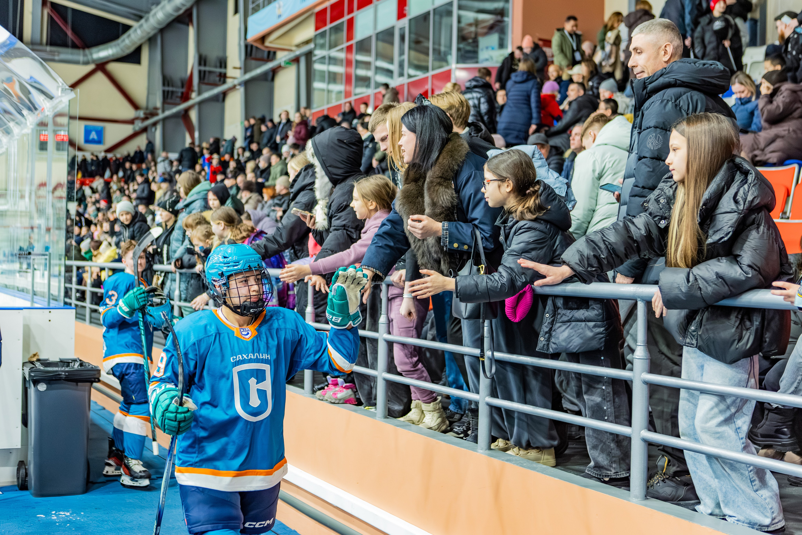 Матч «Сахалин"-"Белые Медведицы». Свадебный фотограф в Южно-Сахалинске Валерий Харченко