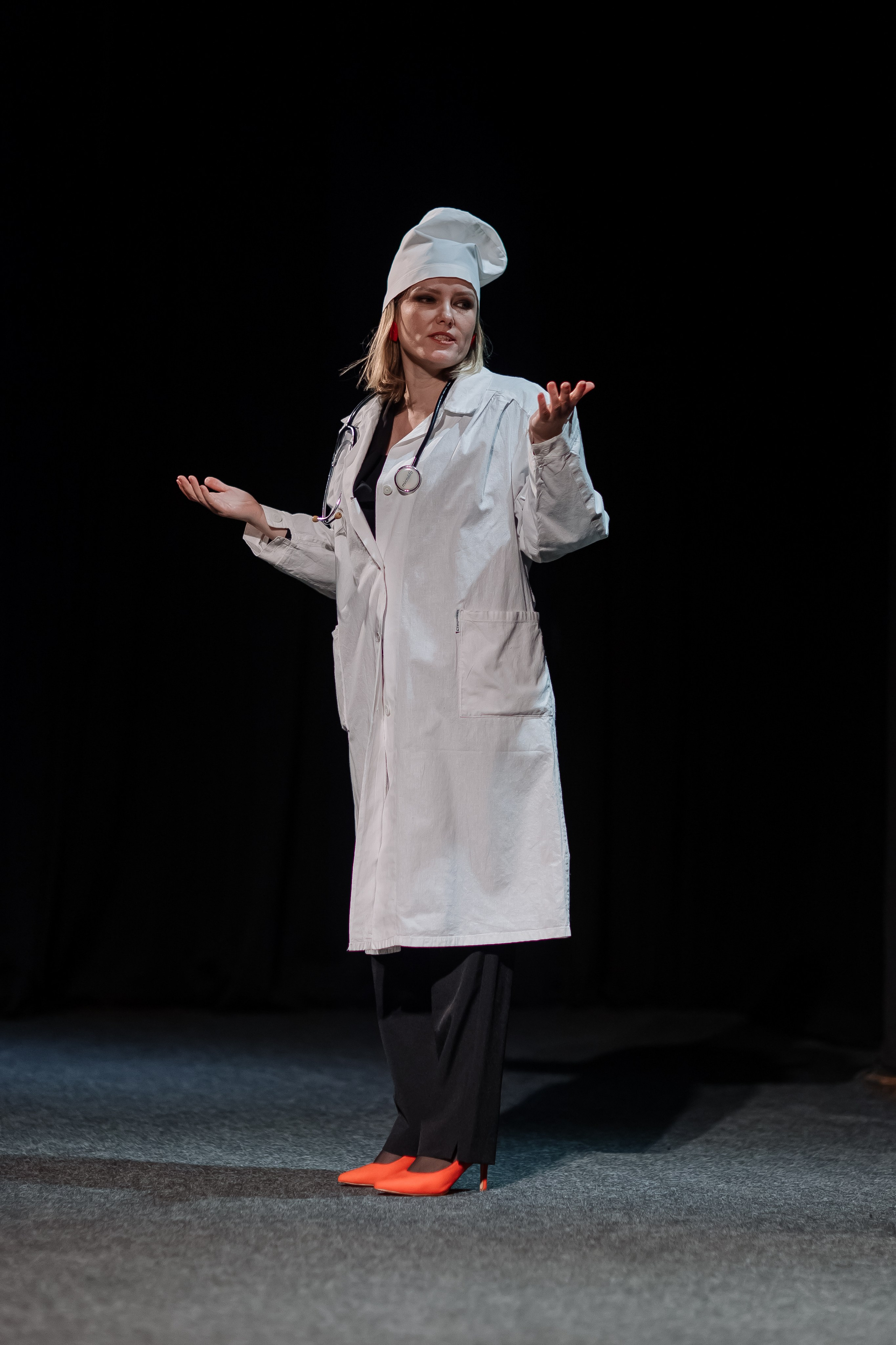 Спектакль. Свадебный фотограф