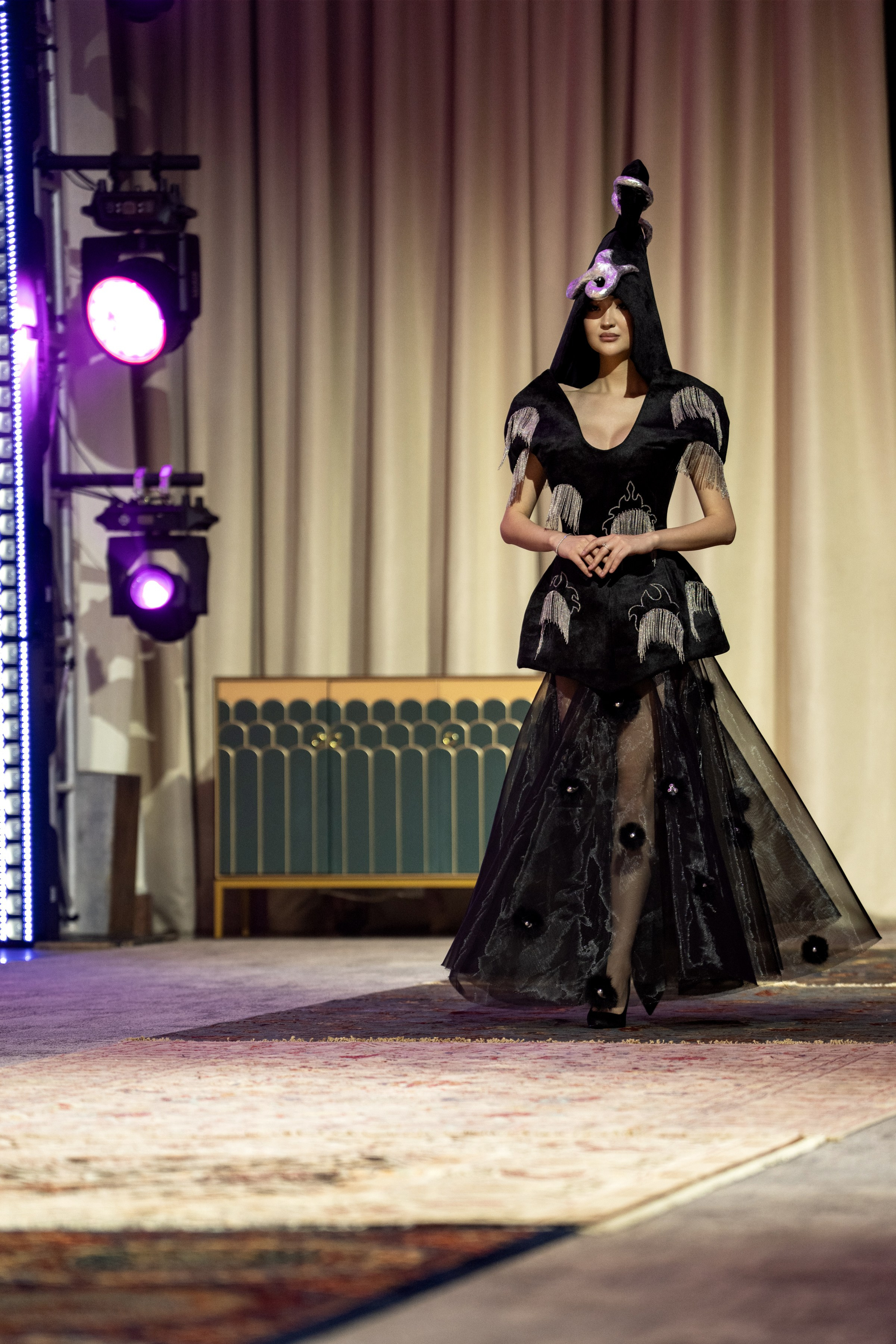 Zhamby. Сайт Алматинского НЮ АРТ, будуар и фэшн фотографа Дениса Карпенко