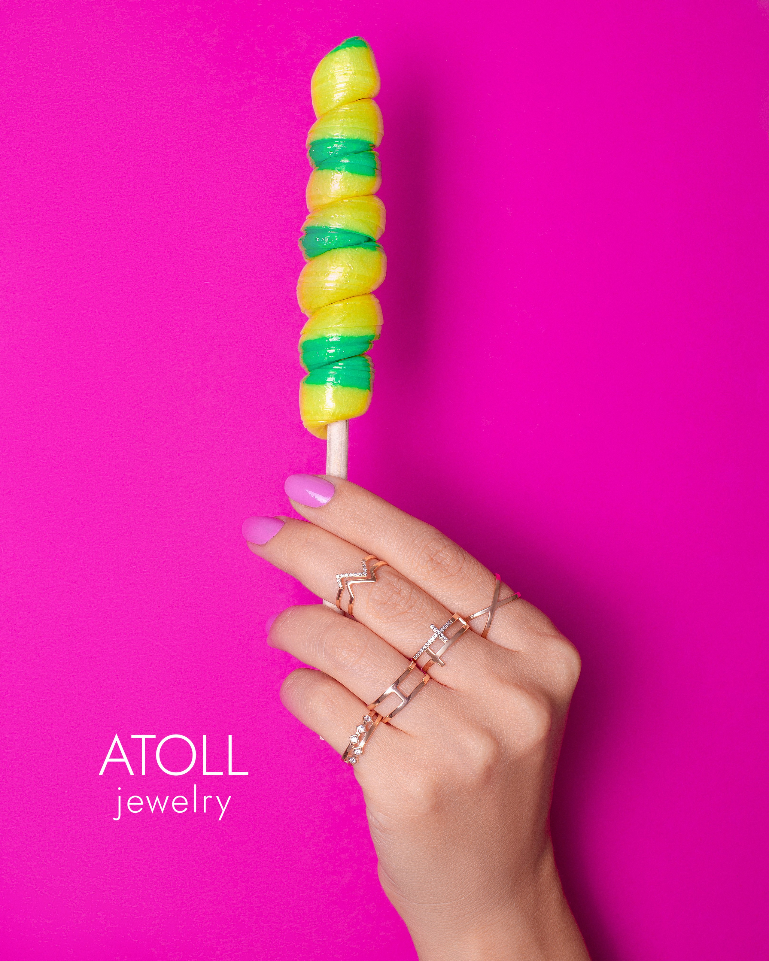 Hands. Предметный и женский фотограф в Новосибирске