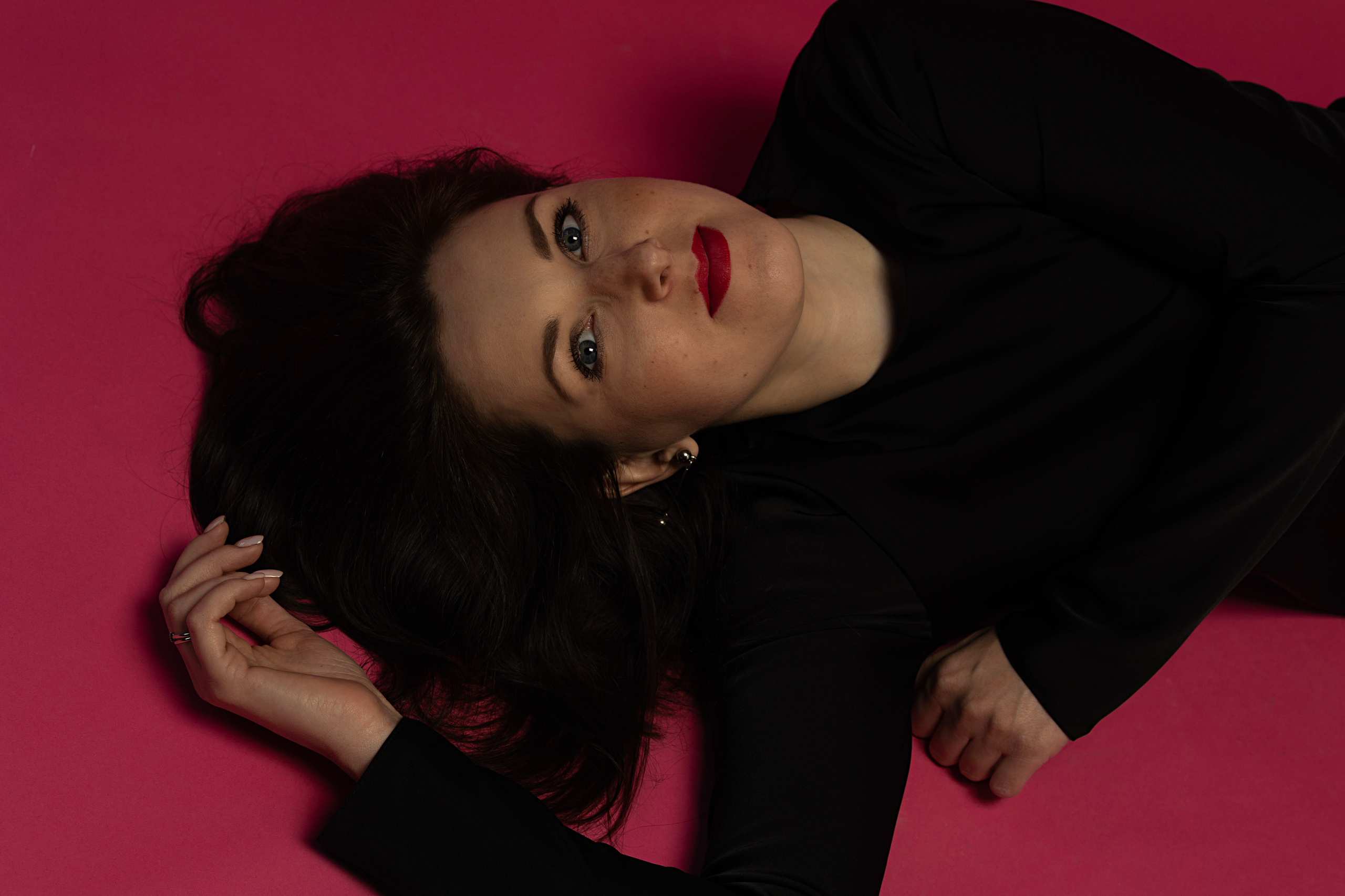 ART HALL STUDIO, циклорама, фотостудия, владивосток, фотосессия, фотосъемка, индивидуальная фотосессия, позировка, позы, девушки