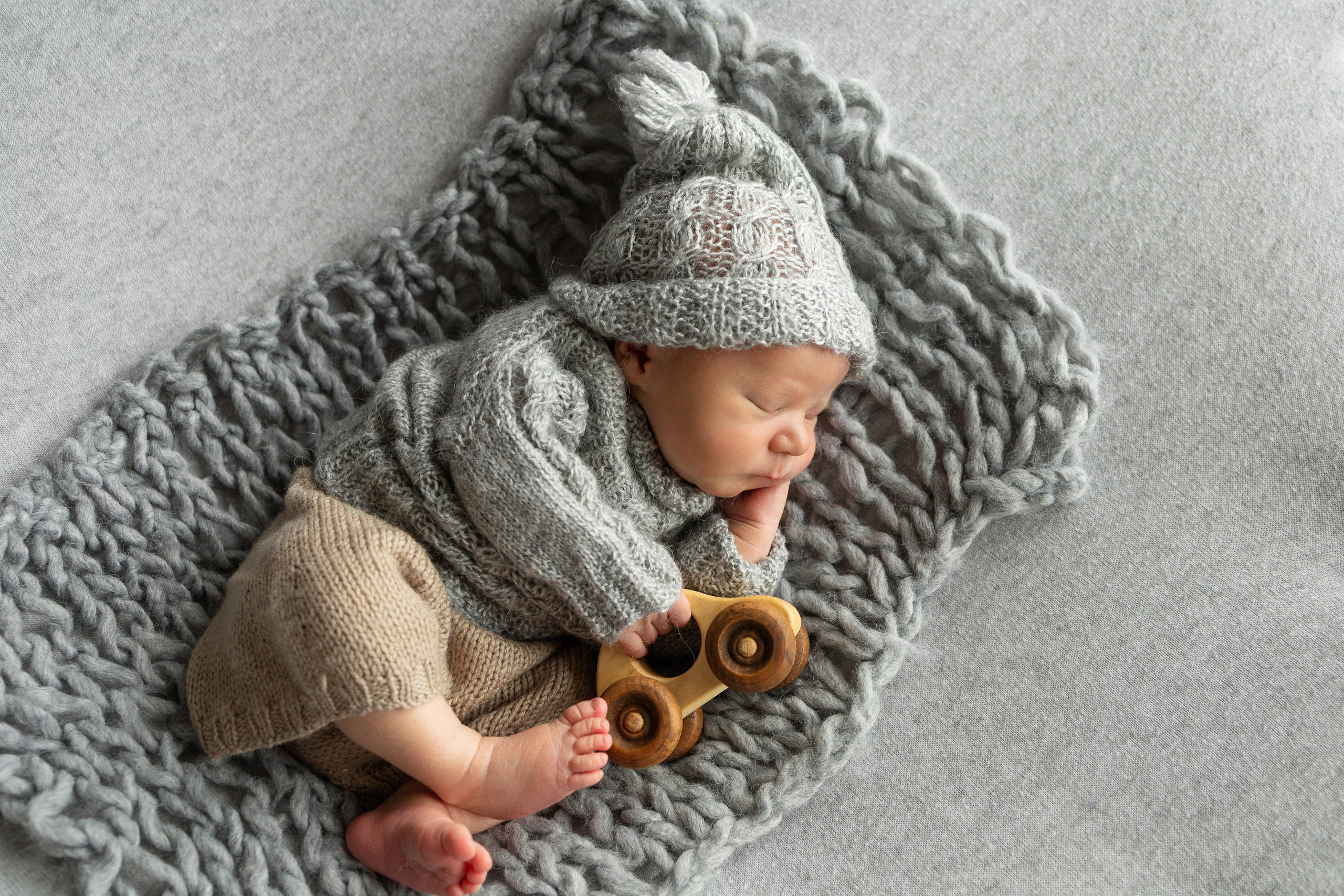 Фотосессия новорождённых мальчиков. Фотограф новорожденных в г. Миасс Анна Плотникова