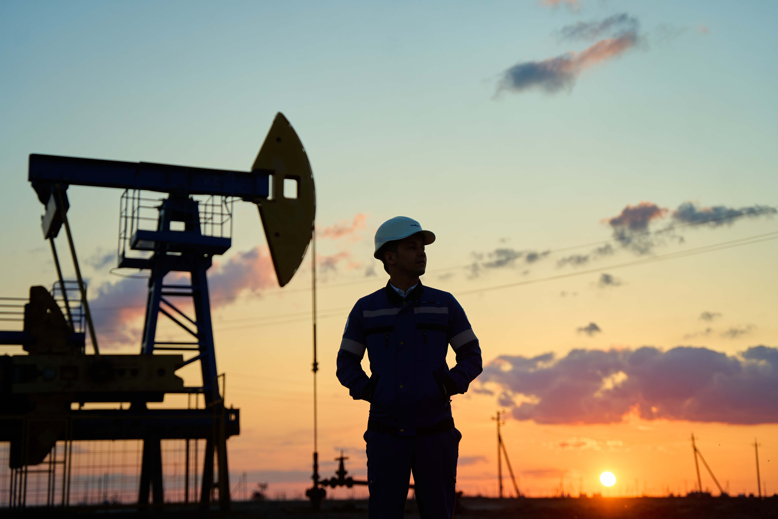 Фотостудия в Атырау | Фотограф атырау, Видео, Дрон, съемка в атырау Контент для Бизнеса»