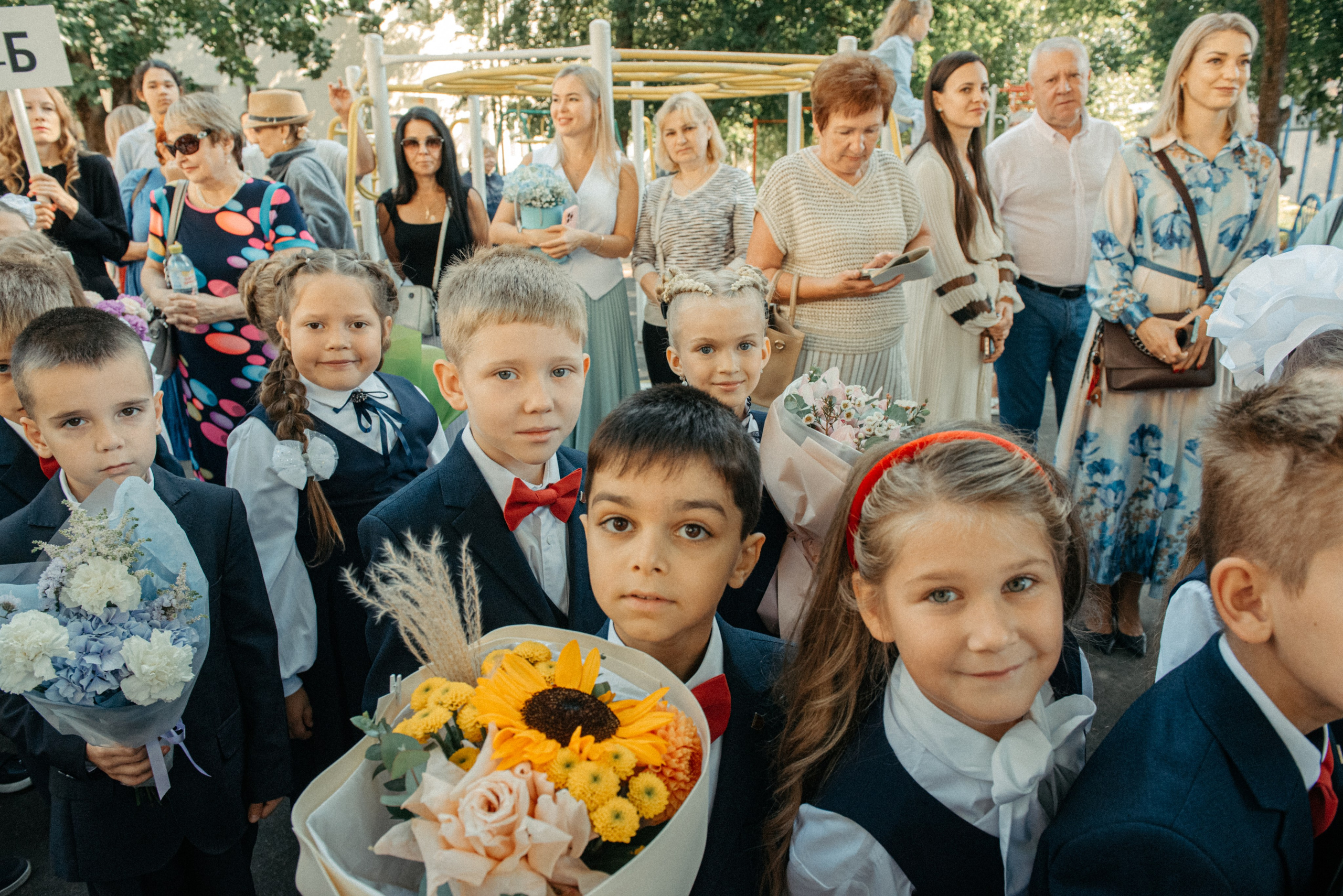 Первоклашки. Римма Гусакова. Выпускные фотокниги. Детские и семейные фотосессии