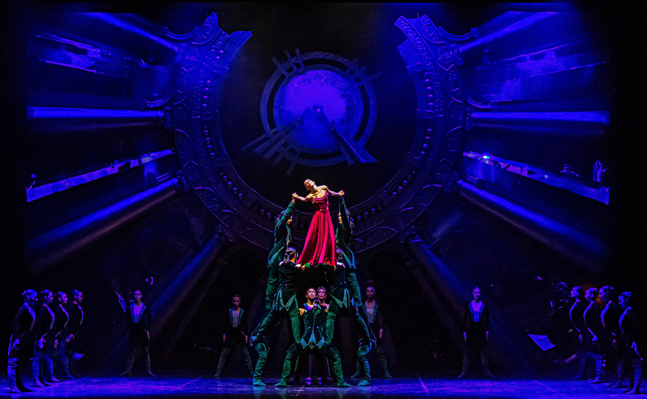 Русский Гамлет спектакль премьера Марийского театра оперы и балета в Зимнем театре г. Сочи. Фотограф в Сочи Юрий Шептаев