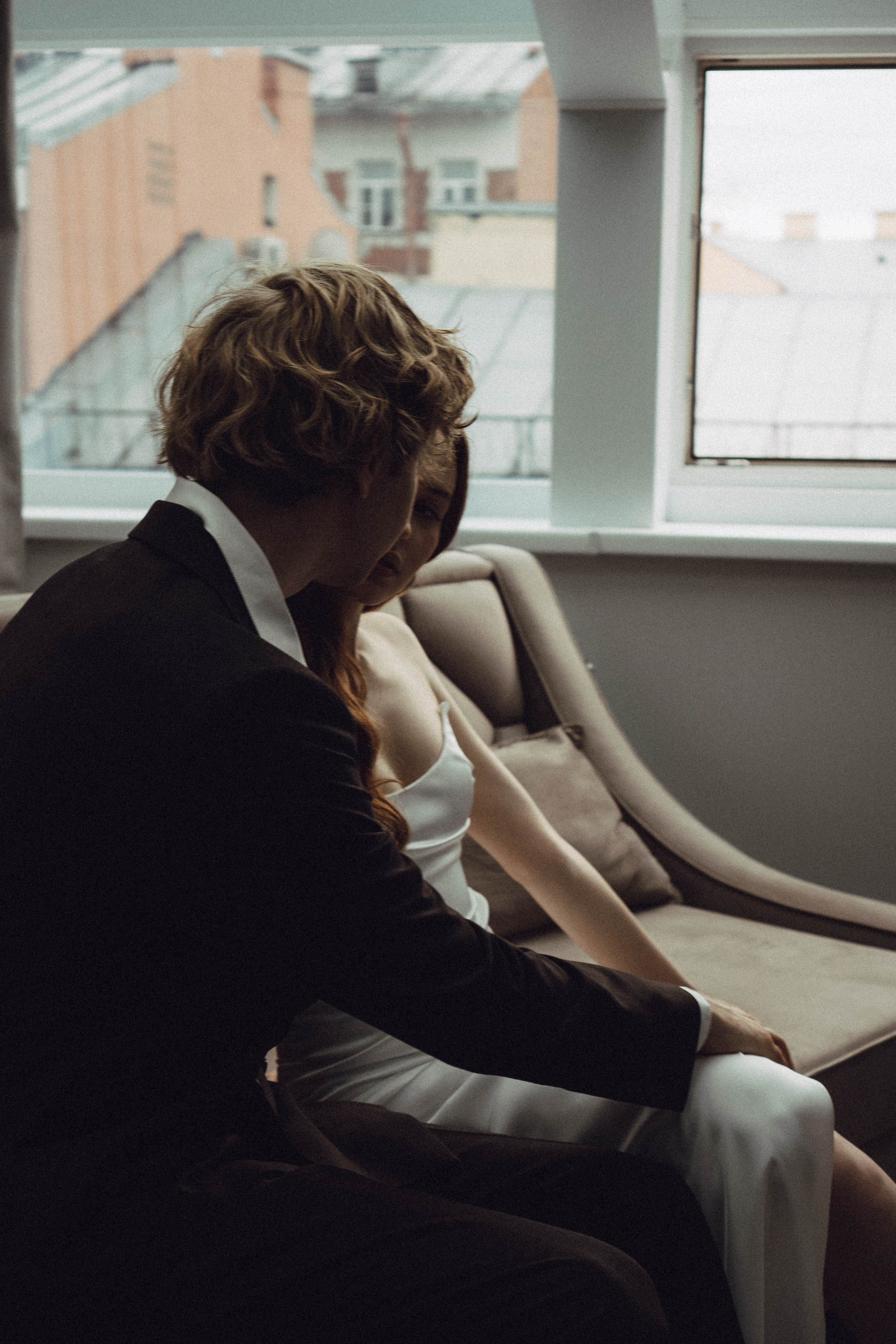 СВАДЕБНАЯ СЬЕМКА В ОТЕЛЕ. СБОРЫ ЖЕНИХА И НЕВЕСТЫ И ТАКЖЕ ТОР И ПОДГОТОВКА К ПРОГУЛКЕ. Профессиональный фотограф, Санкт-Петербург — Виктория Богомолова