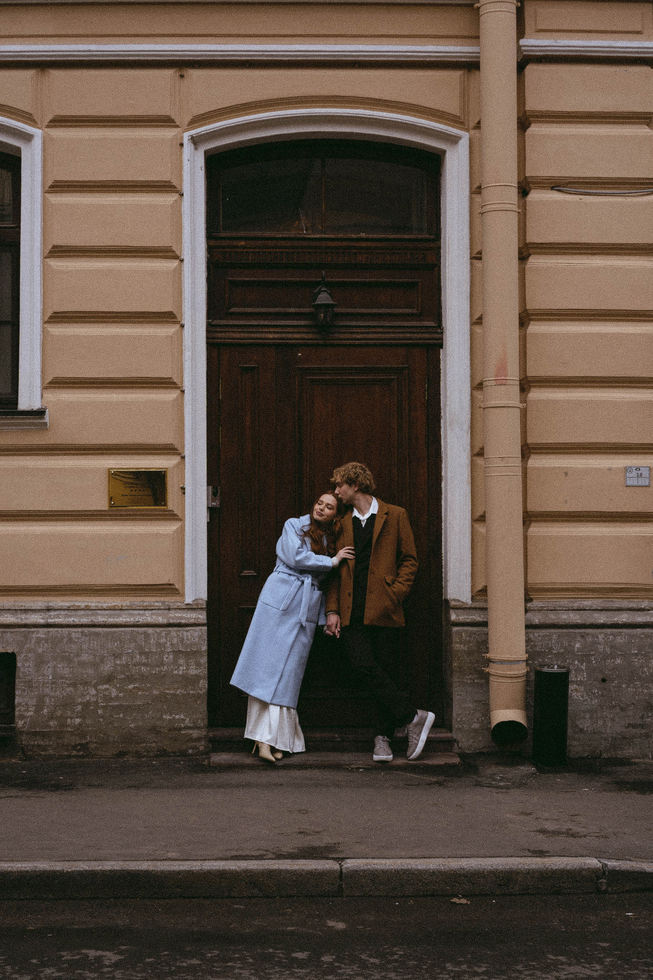 СВАДЕБНАЯ ПРОГУЛКА ПО ПЕТРОГРАДКЕ ВЕСНОЙ (ФОТОСЕССИИЯ ПАРЫ СВАДЕБНАЯ). Профессиональный фотограф, Санкт-Петербург — Виктория Богомолова