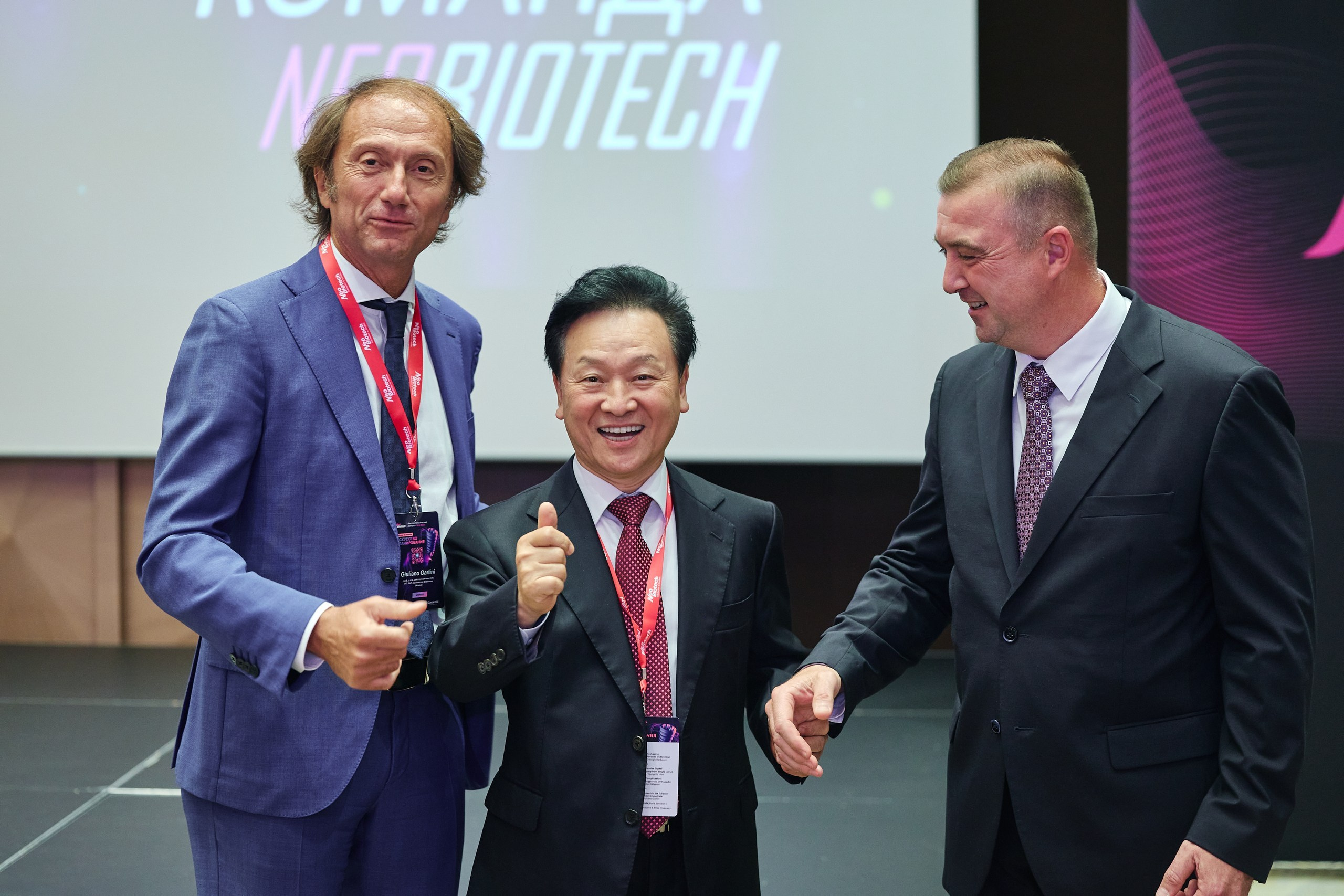 Конгресс имплантологов Neo Biotech 2025. Антон Артюшин, портретный фотограф. Москва