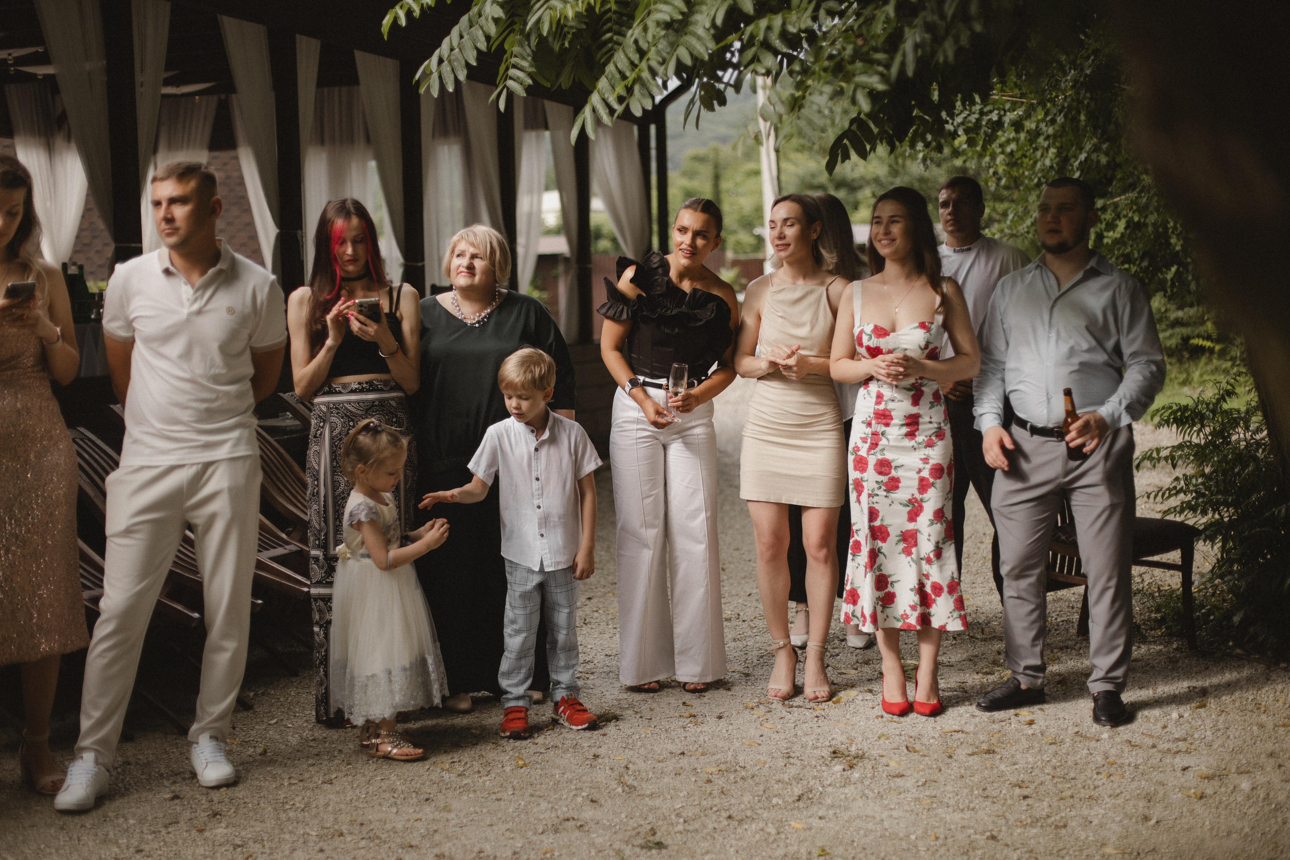 Свадьба в летний день с прогулкой в парке и свадебным ужином в загородной клубе. Свадебный, репортажный и портретный фотограф Сочи, Краснодар. Александра Зайцева