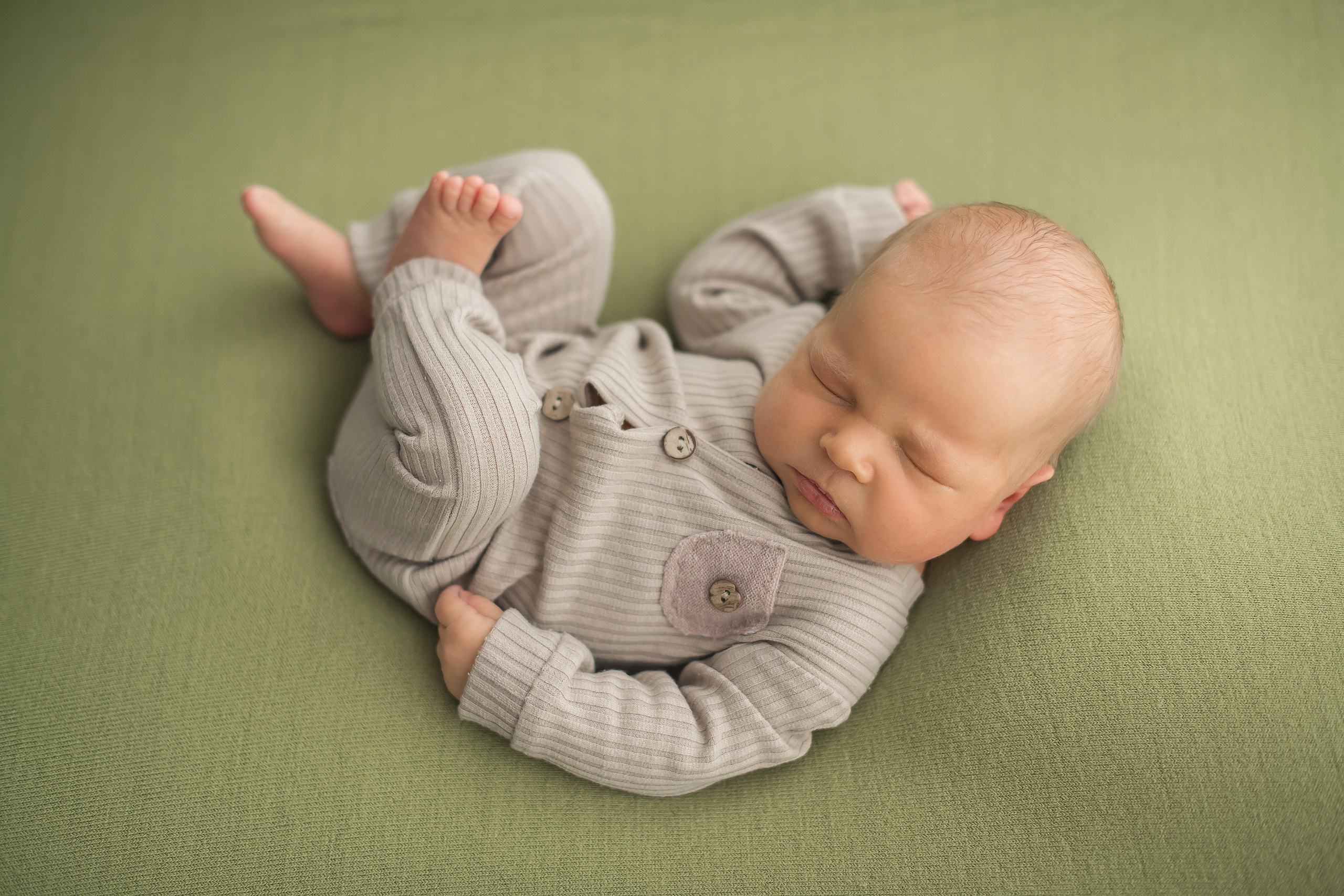 Новорожденные малыши владивосток. Детский и семейный фотограф Елена Новоселова в г. Владивосток