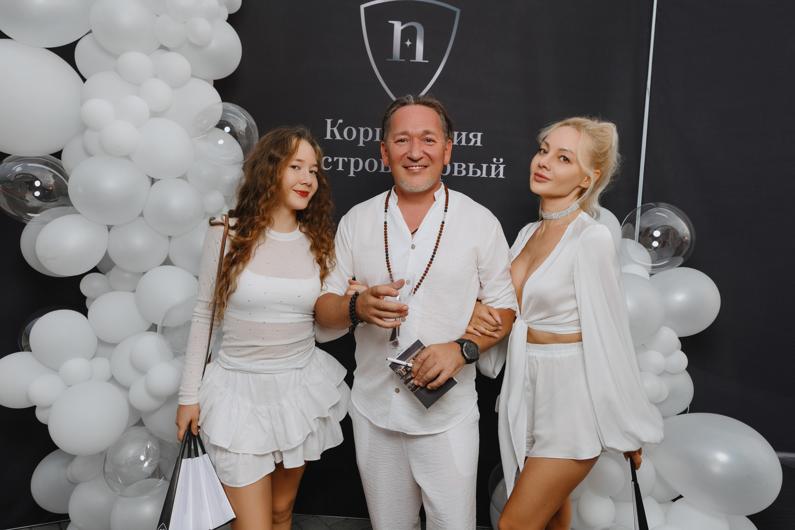 «White Party» в Ратонде Сочи. RetroChic Фото