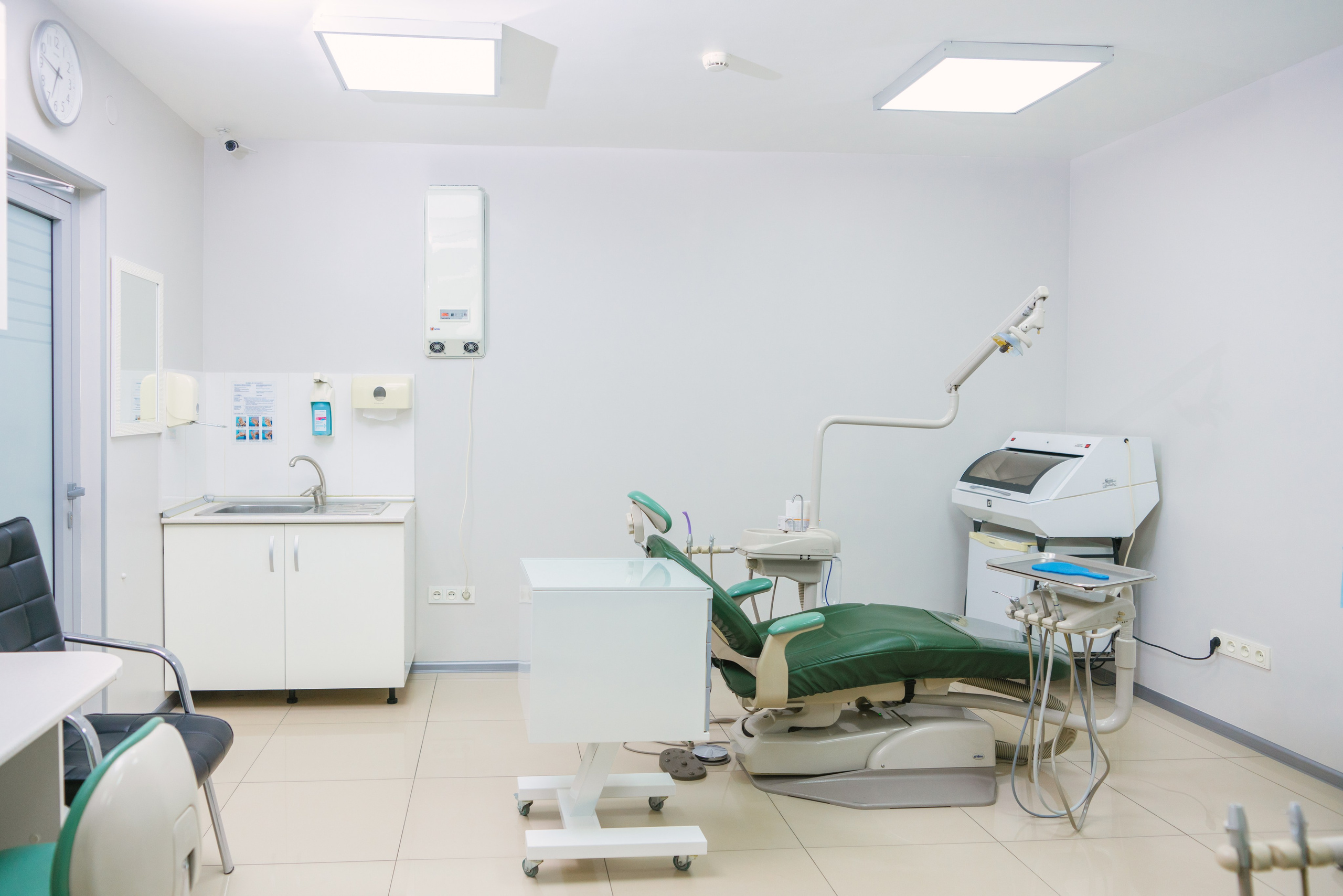 Стоматологическая клиника. Профессиональная съемка в Алматы