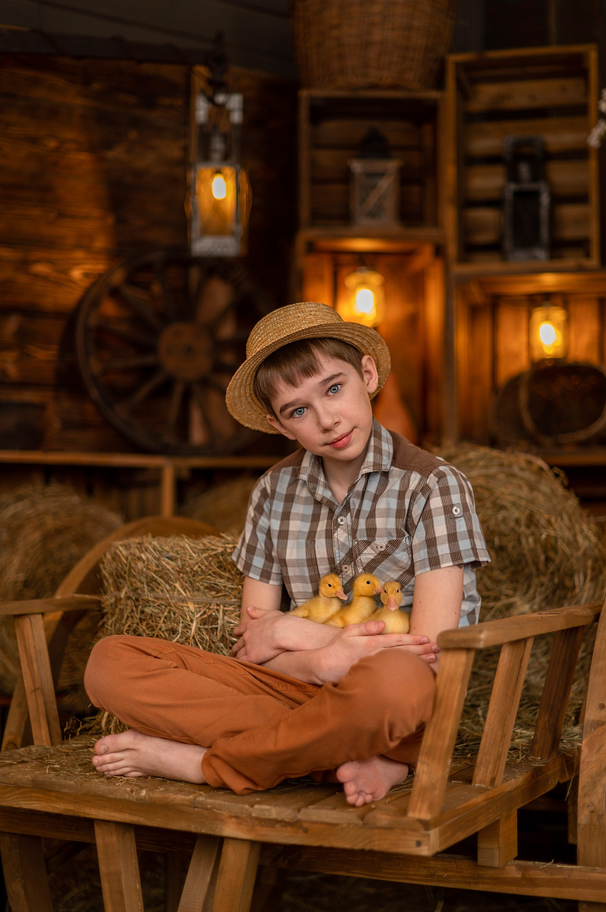Весенняя фотосессия в Леонардо студио. Детский и семейный фотограф г. Москва Оксана Катаджи