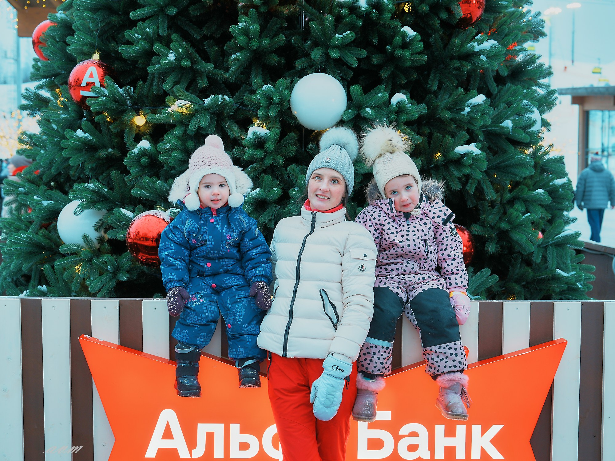 Новый год 2024-2025 Охта Парк. Фотограф Михеев Андрей