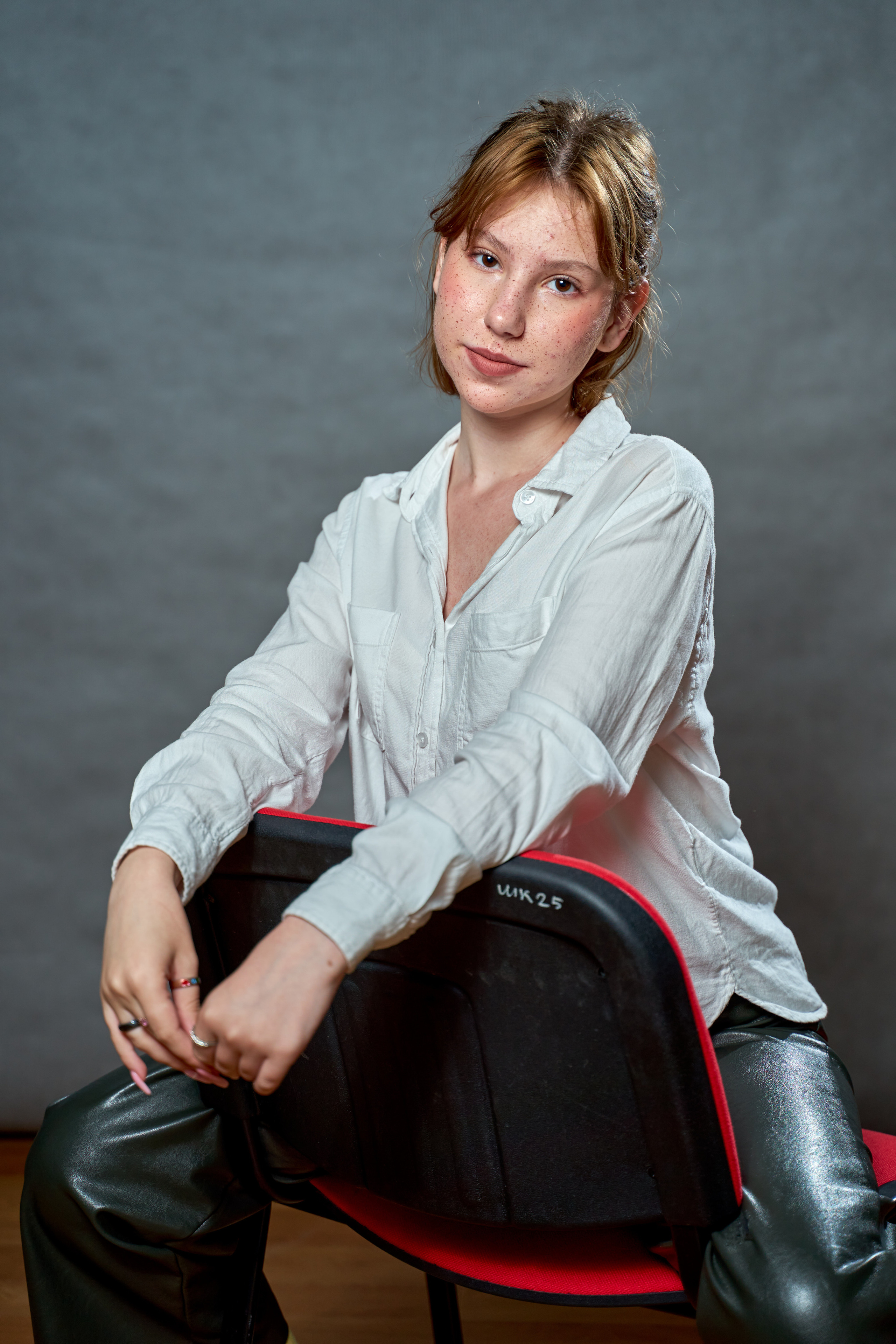 Портретная. Выпускные фотокниги во Владивостоке Джуган Елена