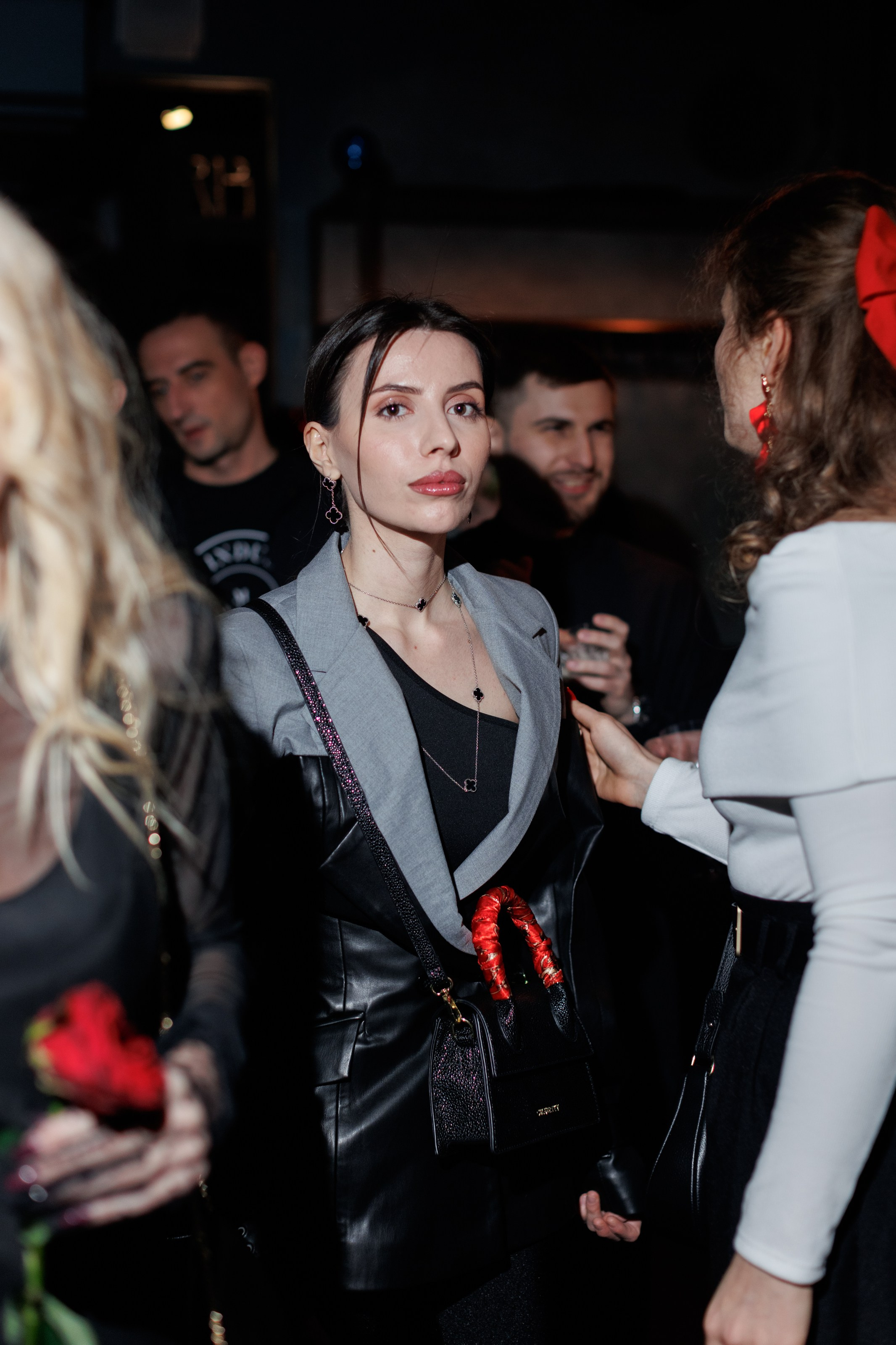 New Year Подружки 23/2024. Свадебный, портретный и репортажный фотограф Дмитрий Карпов