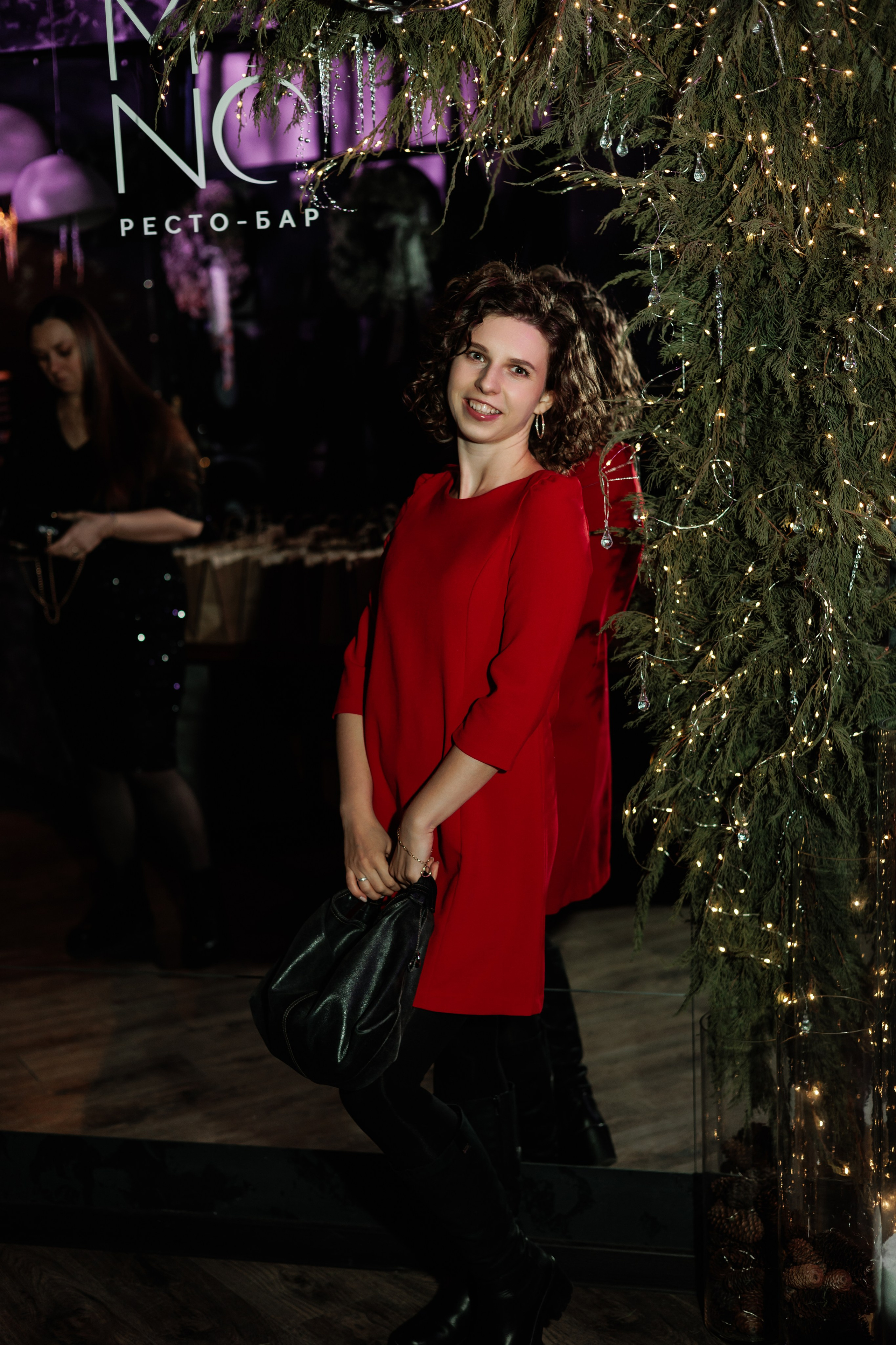 Репортаж Mona. Фотограф Саратов Анастасия