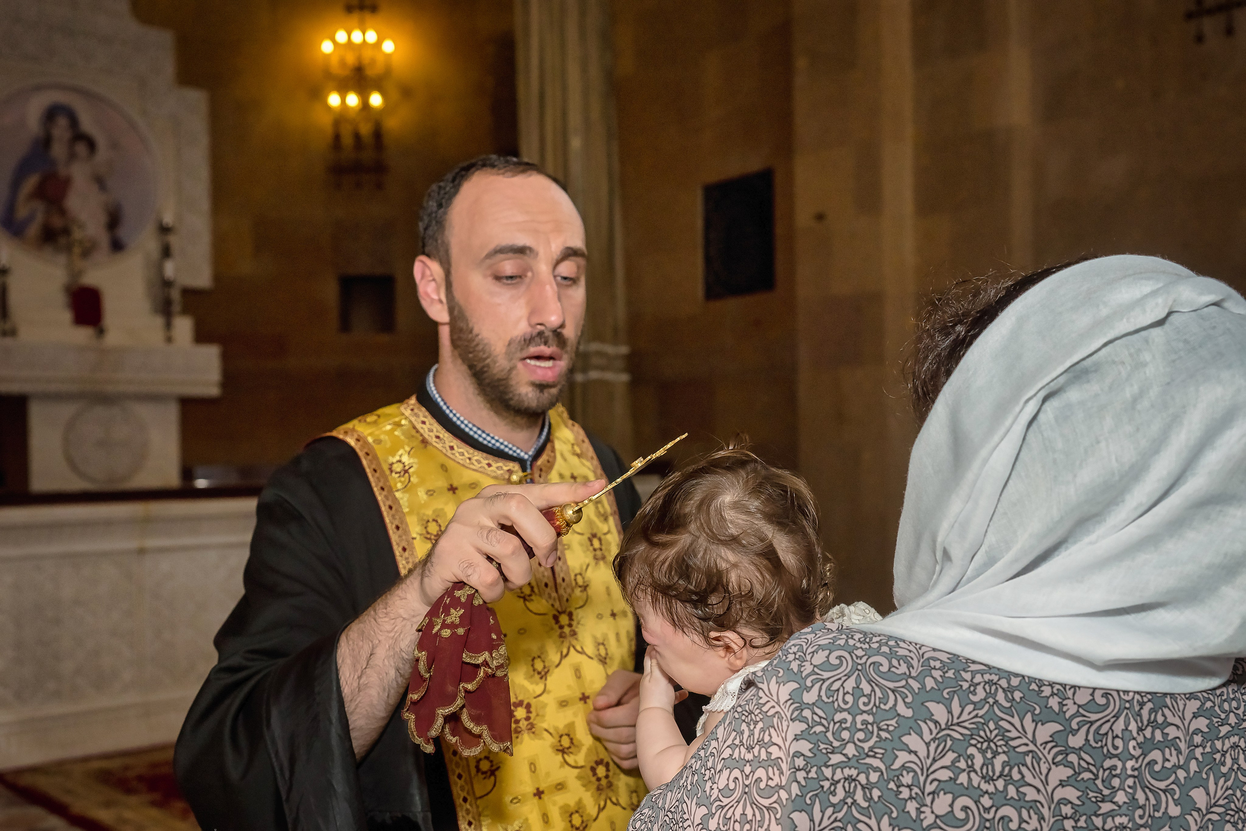 Священник армянской церкви