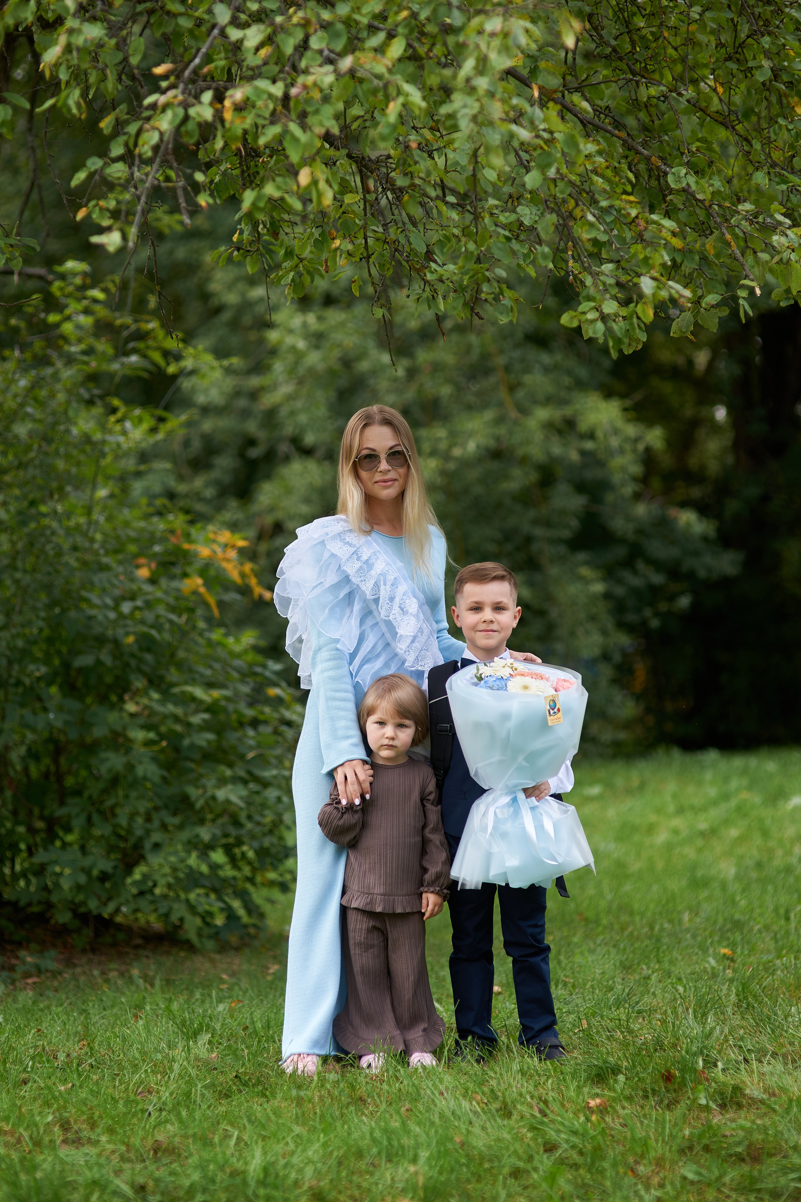 1 класс в День Знаний. Фотограф Владимир Артамонов