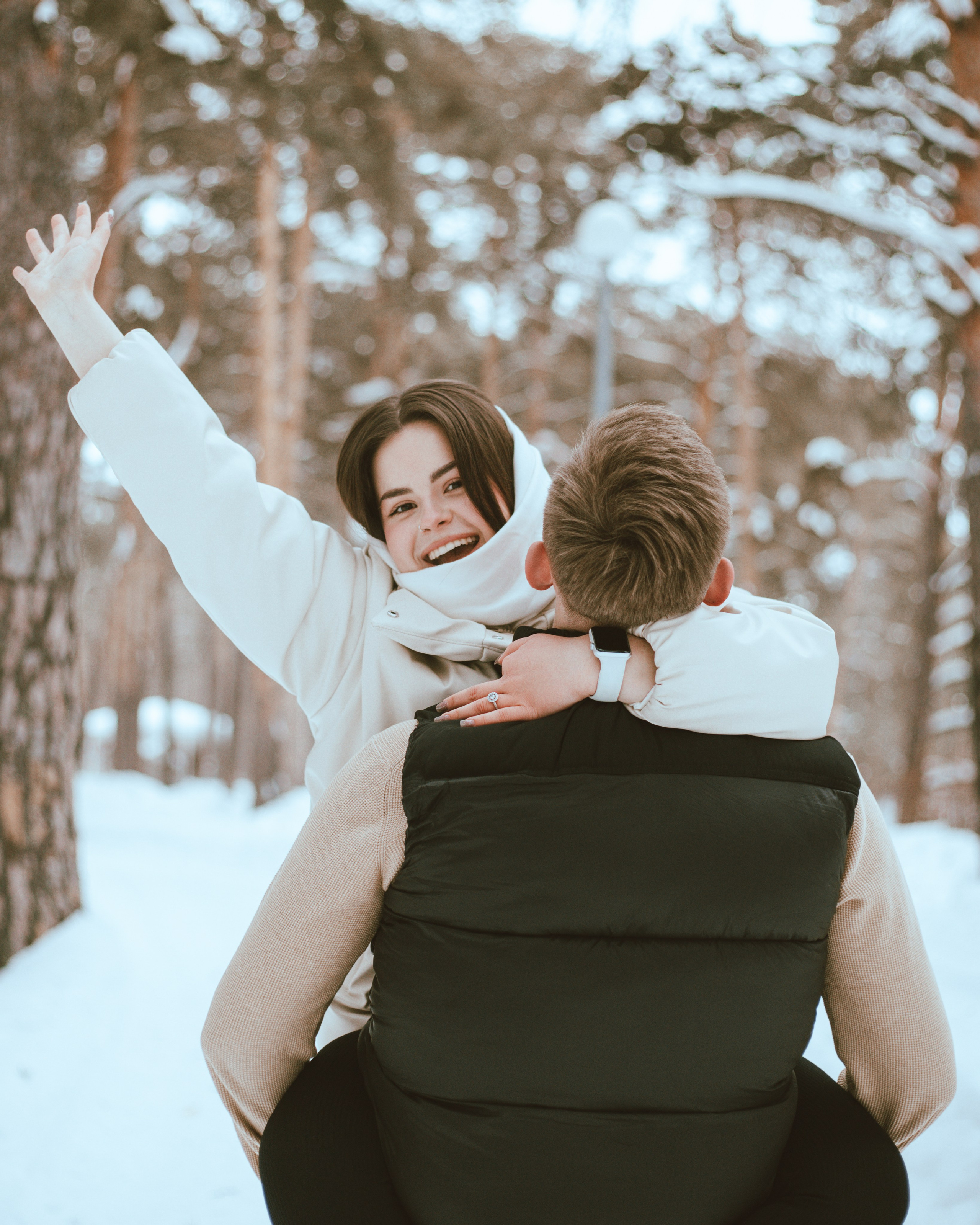 Алёна и саша. Больше не греет