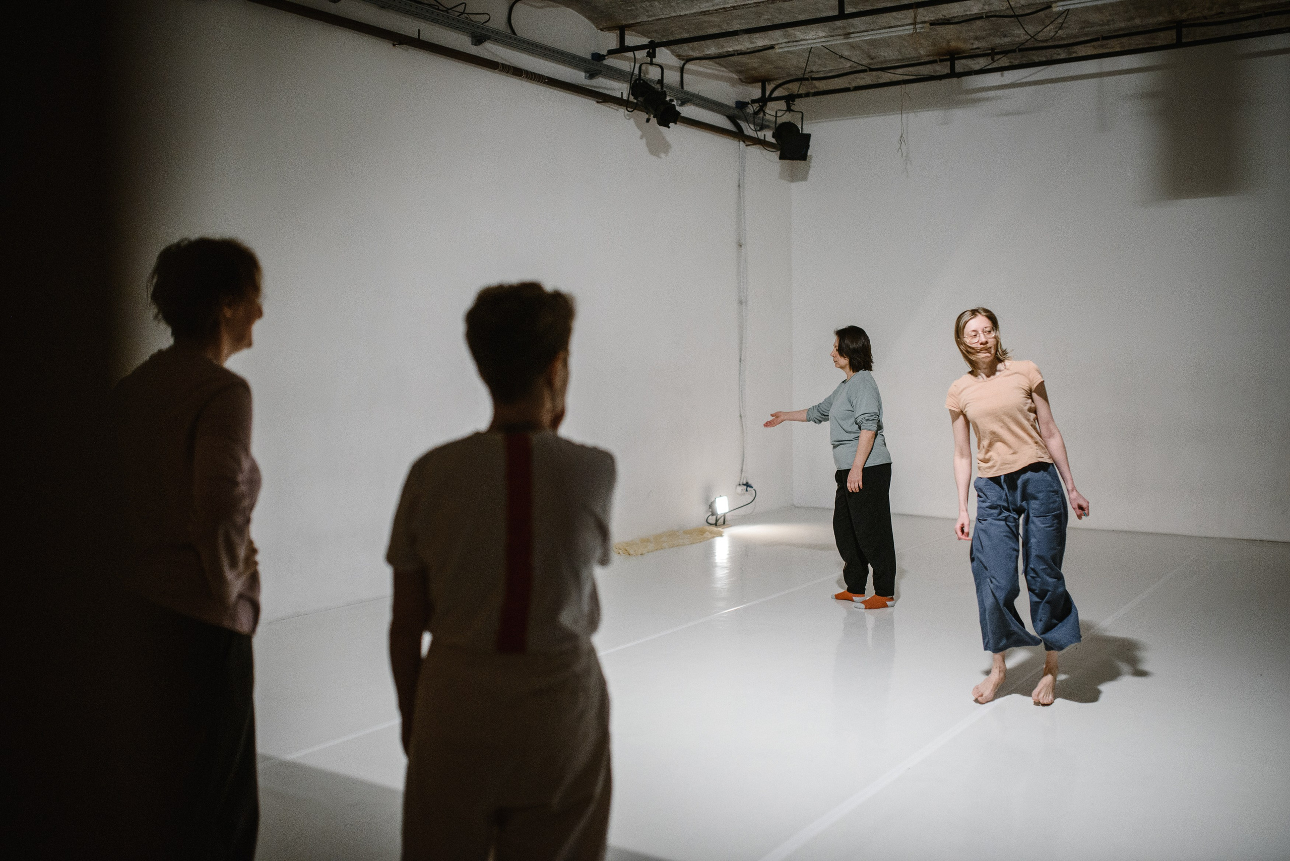 Перформанс-поток. Фотограф Денис Неместо, портрет, репортаж