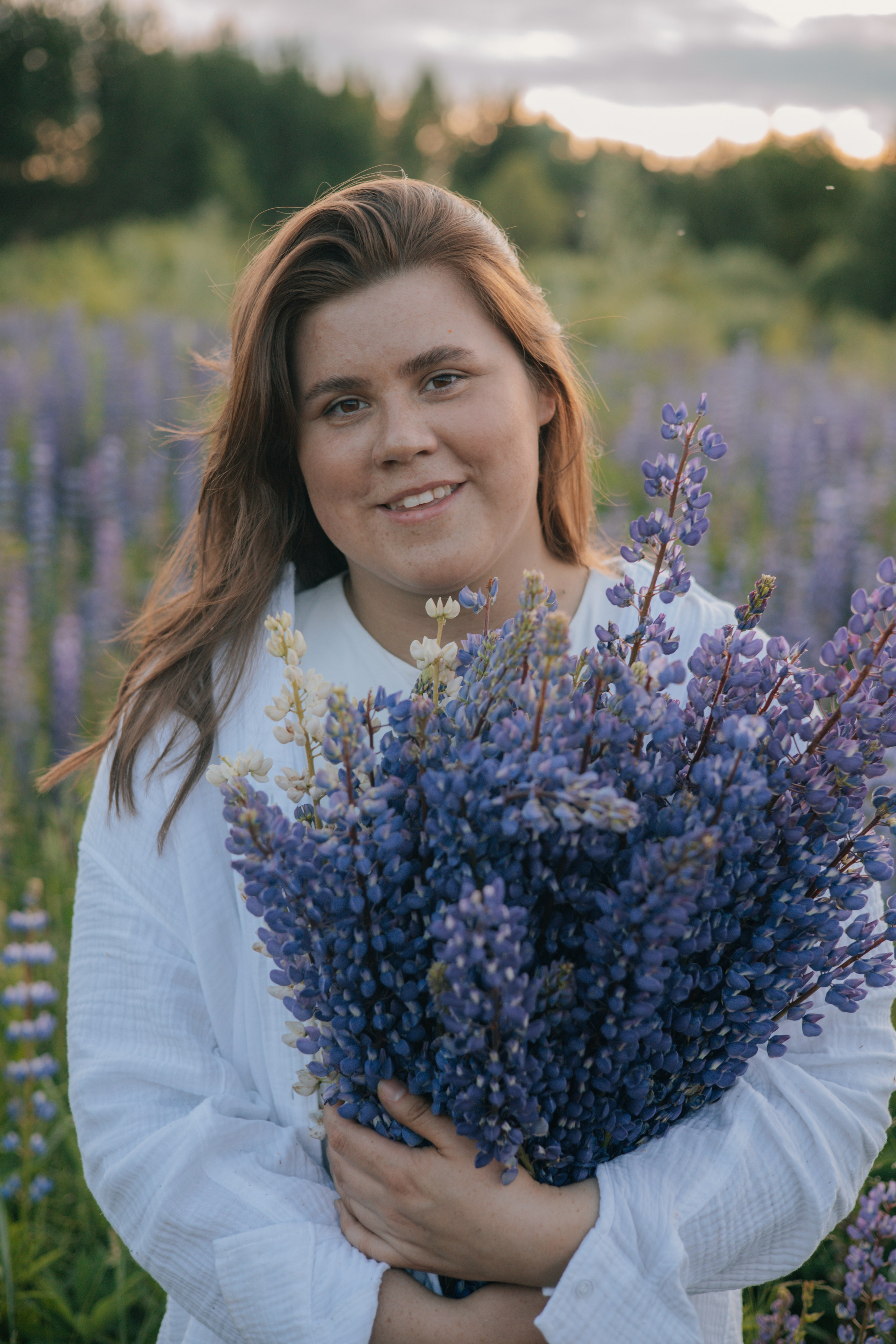 Фотосессия в люпинах. Семейные и индивидуальные съемки в Йошкар-Оле